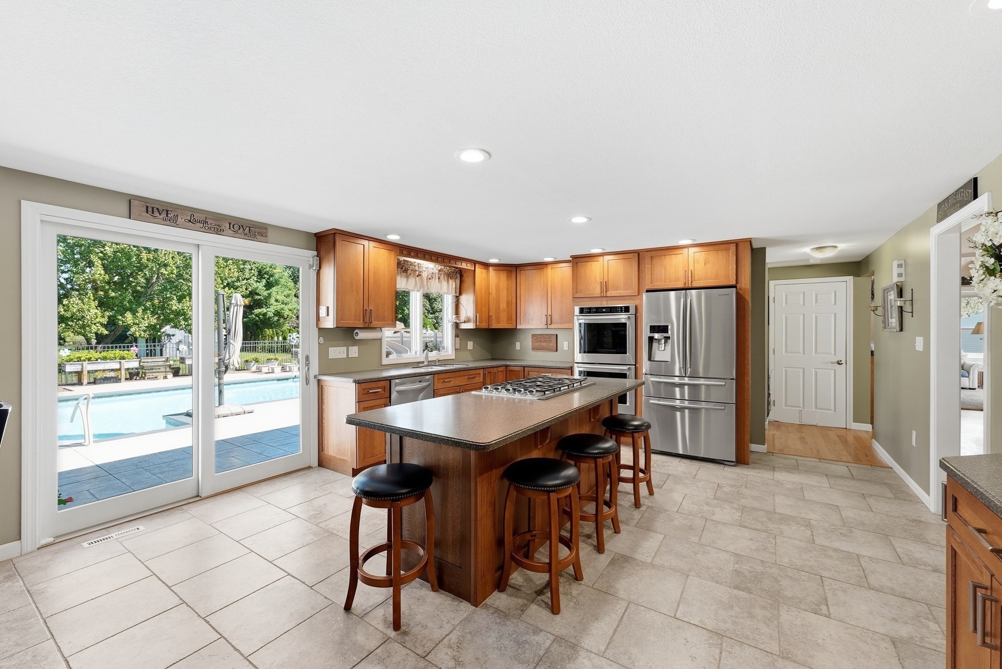 80 Green Meadow Lane Property Photo 4
