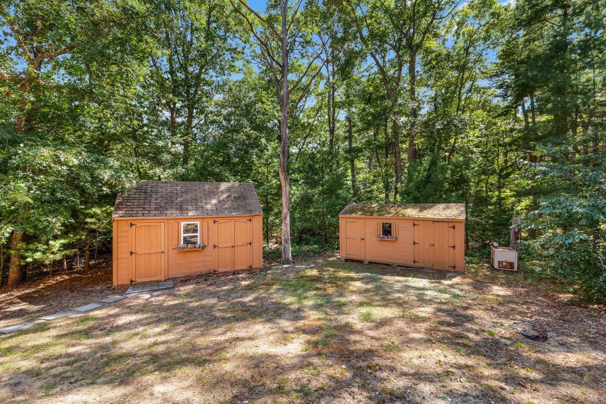 81 Lakeview Blvd Property Photo 36
