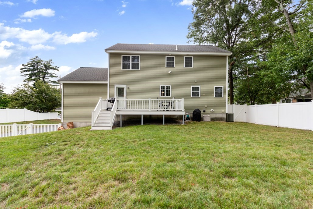 28 Glenside Ave Property Photo 34