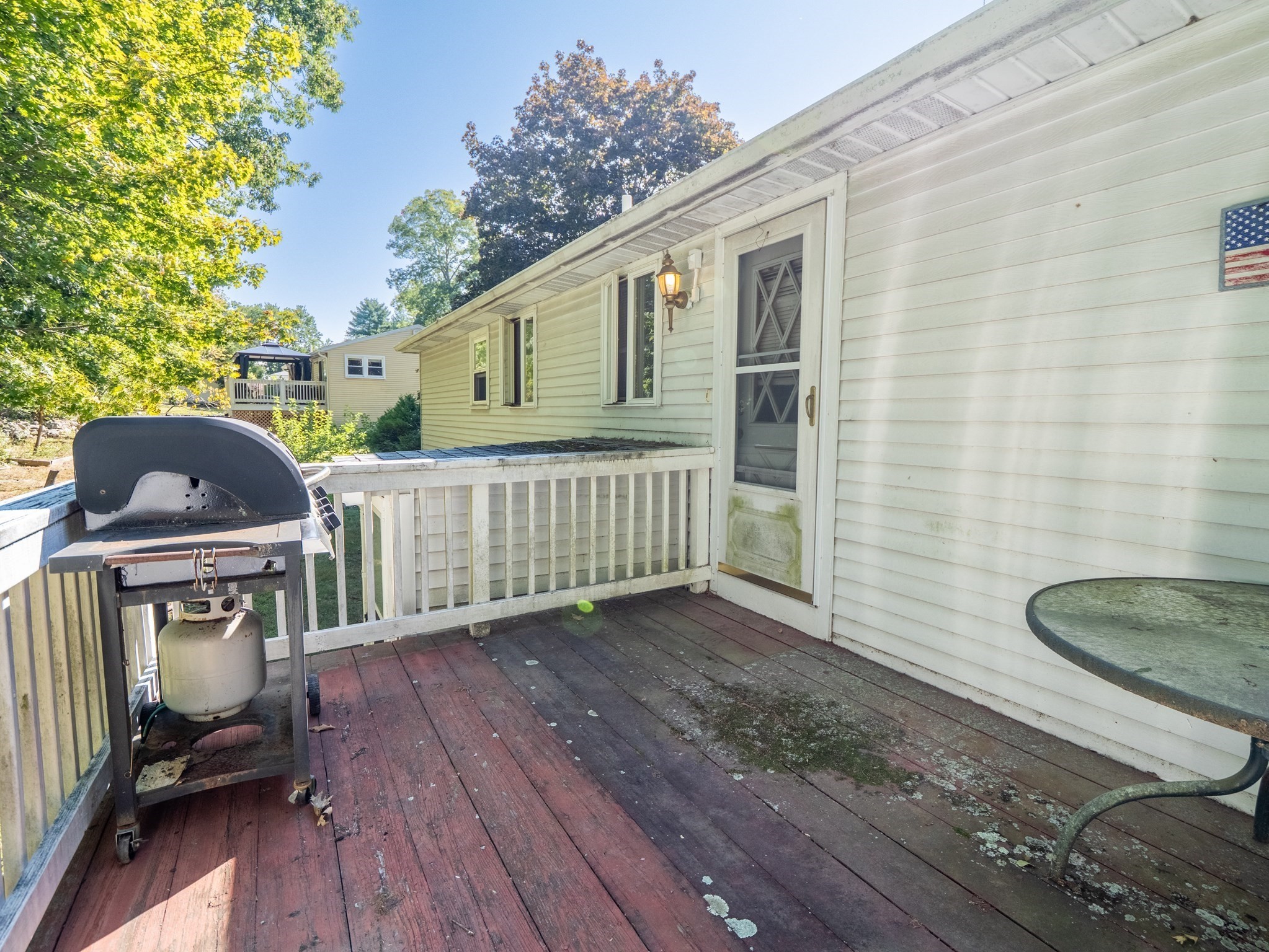 27 State Street Property Photo 16