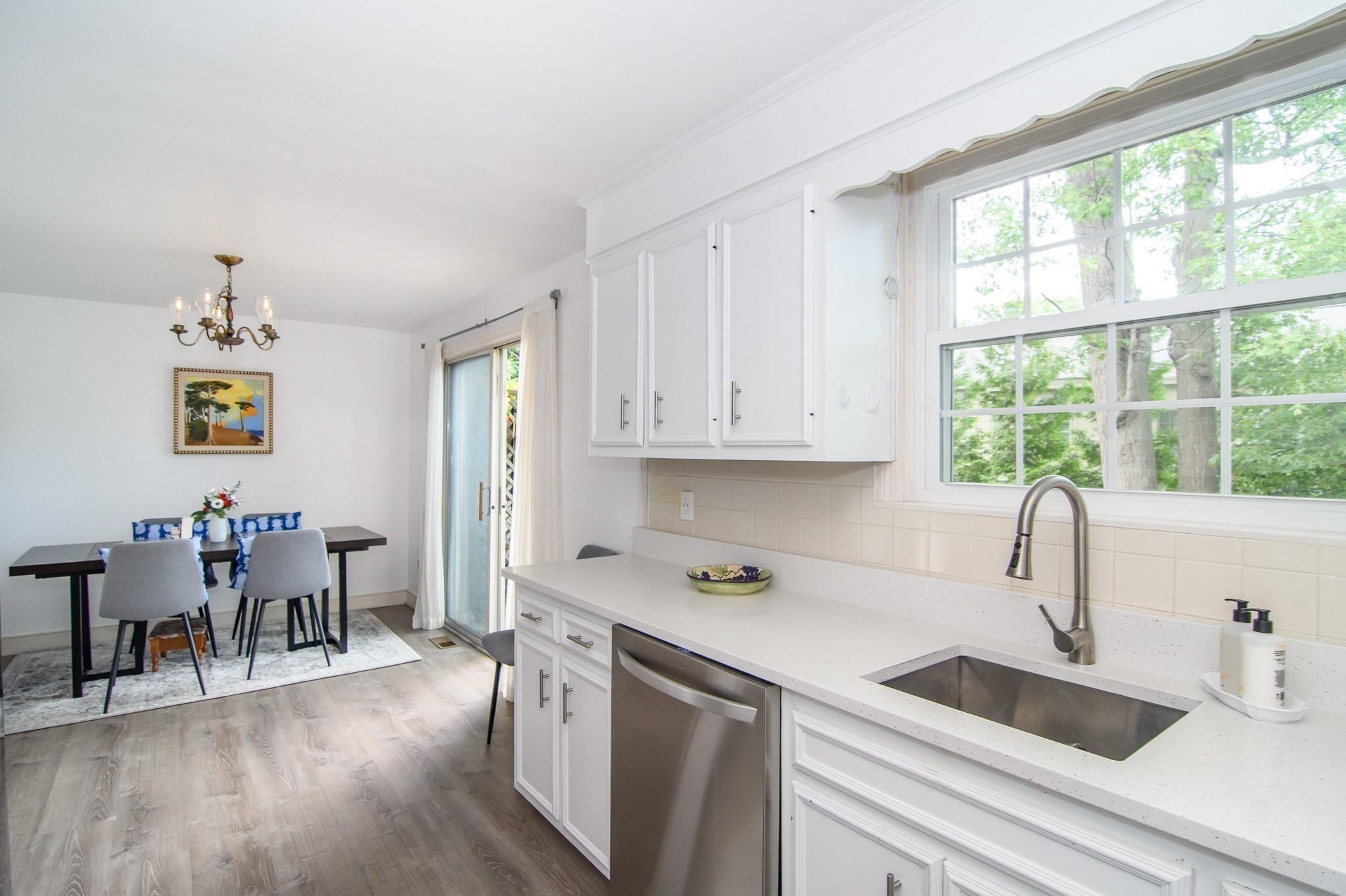 21 Westerly St # 6 Property Photo 8