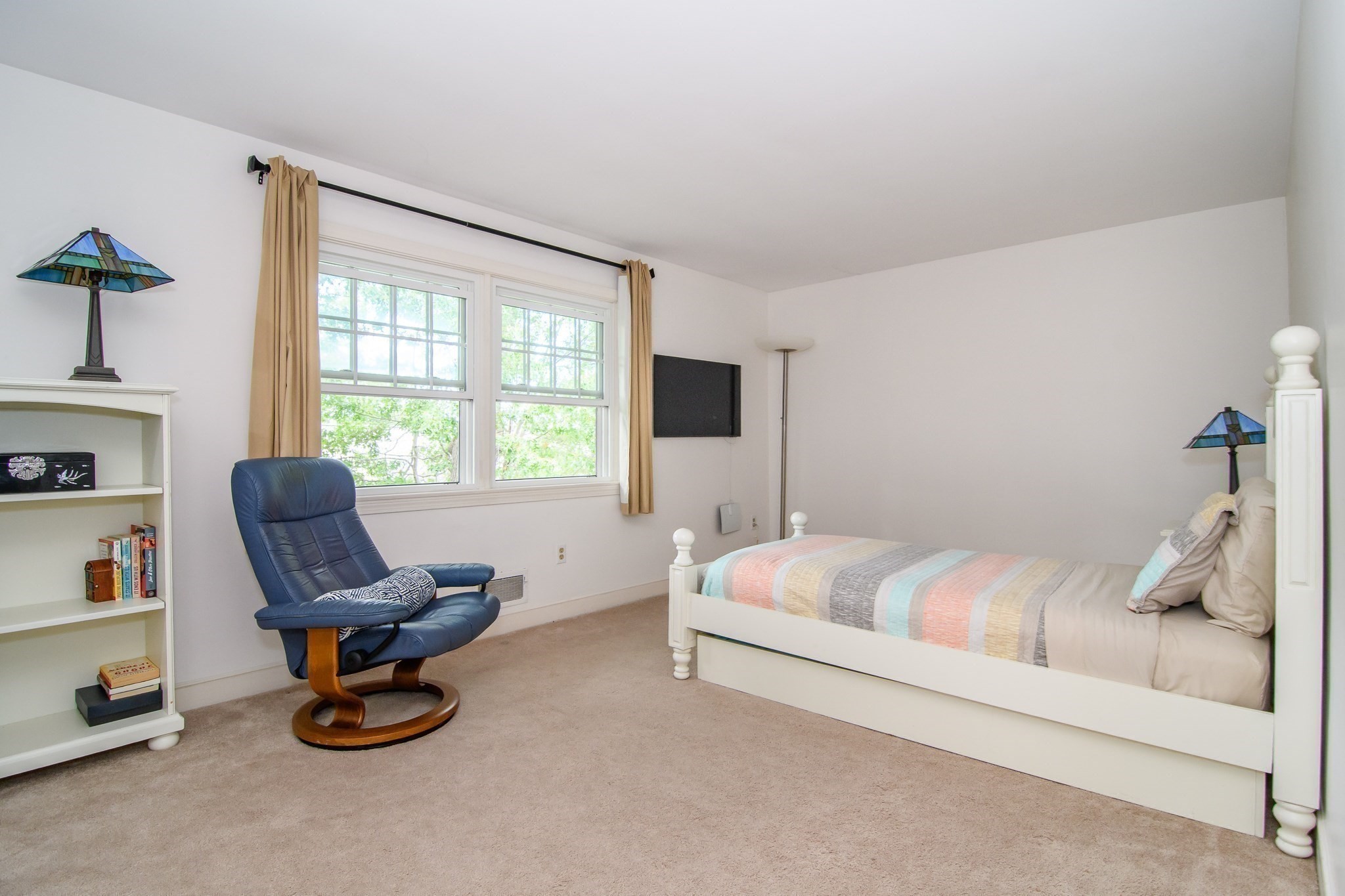 21 Westerly St # 6 Property Photo 14