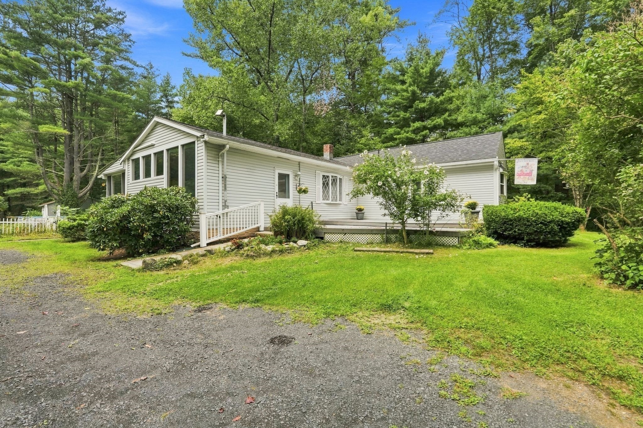 241 Warren Wright Rd Property Photo 1
