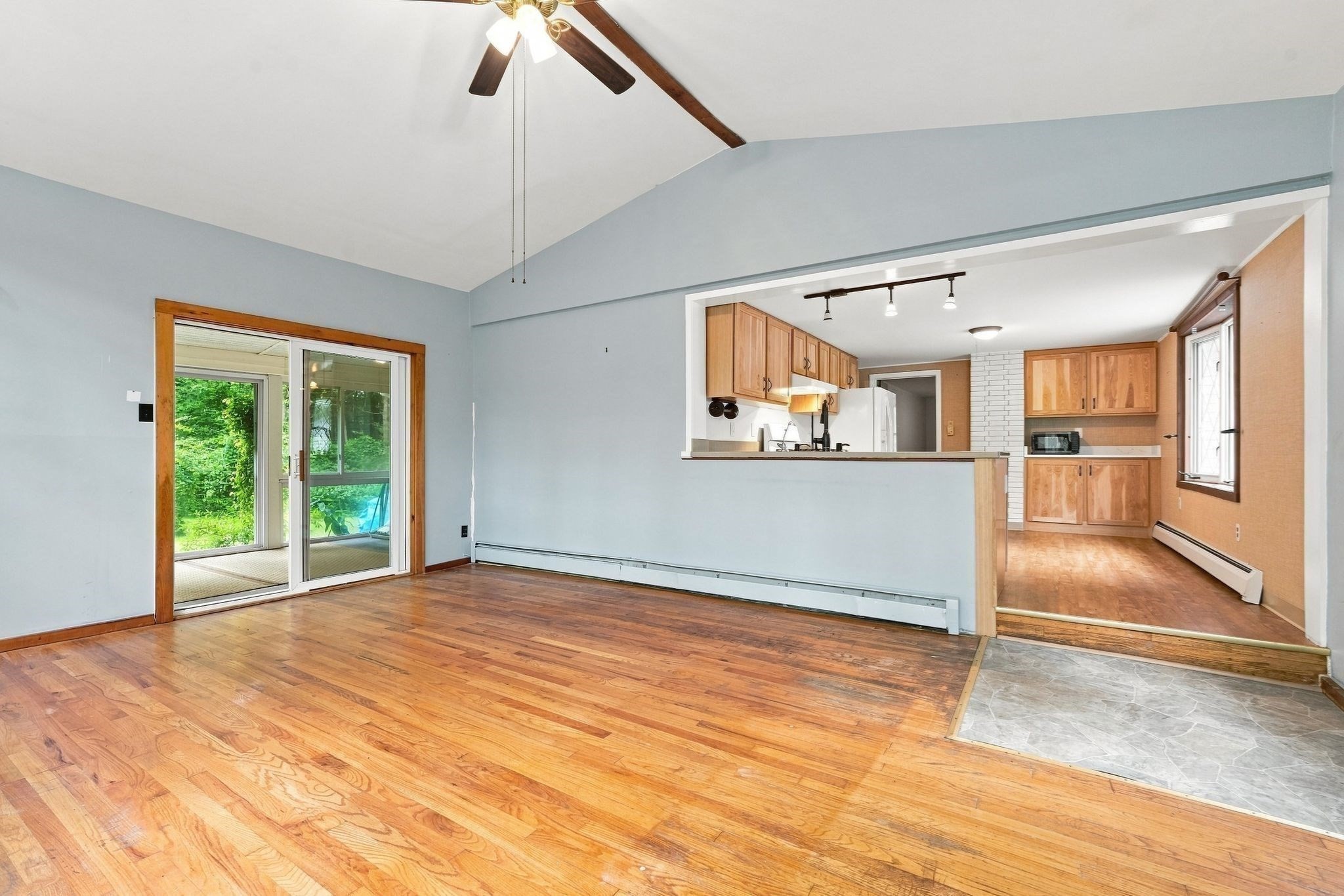 241 Warren Wright Rd Property Photo 9