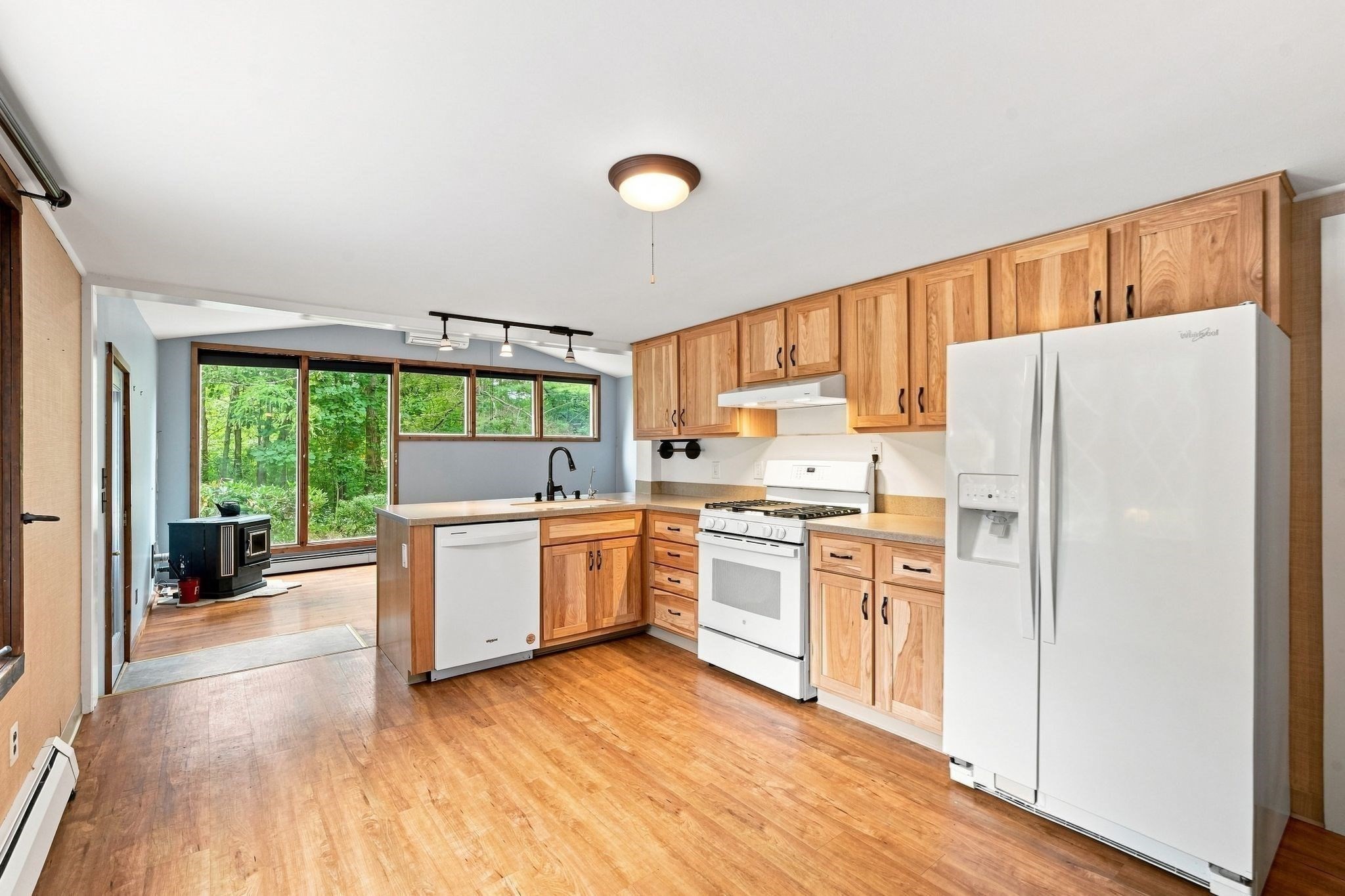 241 Warren Wright Rd Property Photo 13