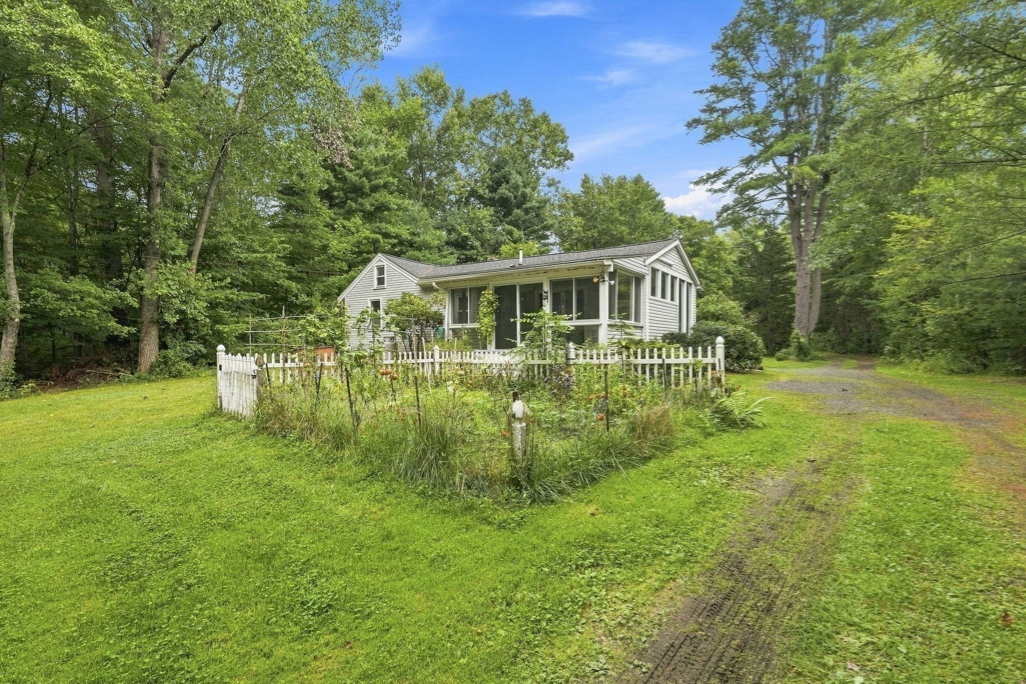 241 Warren Wright Rd Property Photo 28