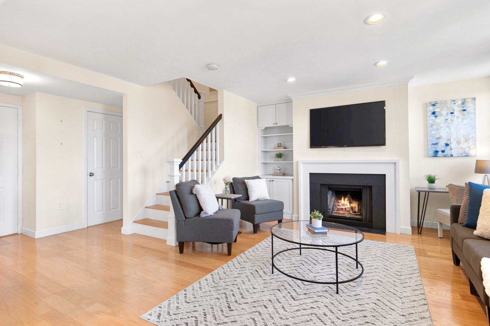47 Harvard St # B403 Property Photo 9