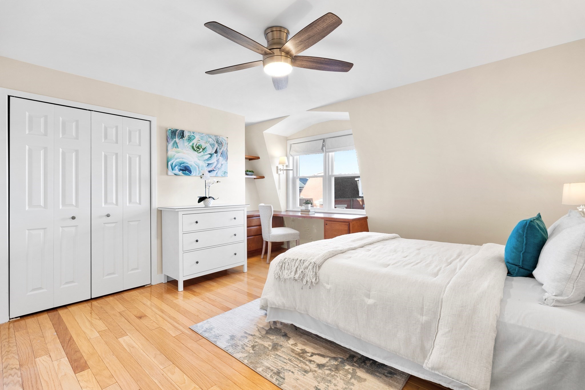 47 Harvard St # B403 Property Photo 11