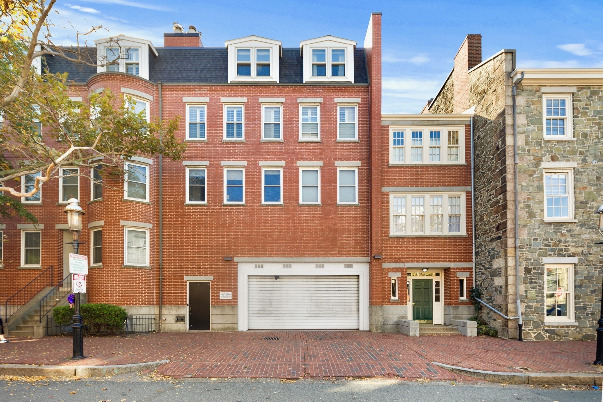 47 Harvard St # B403 Property Photo 24