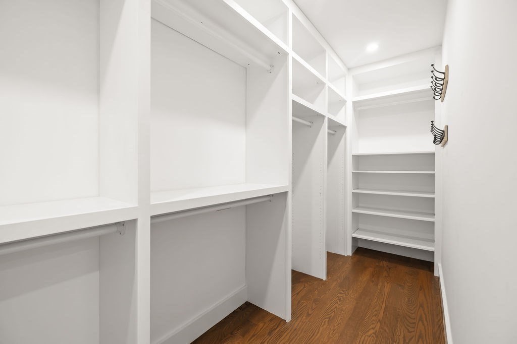 27 Connecticut Ave Property Photo 16