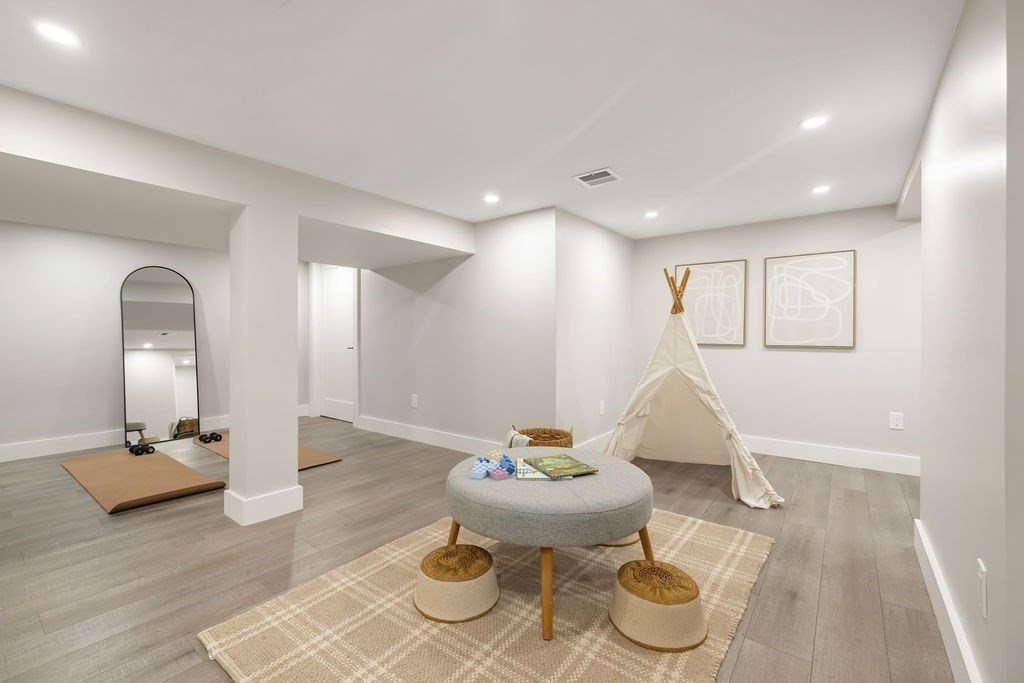 27 Connecticut Ave Property Photo 25