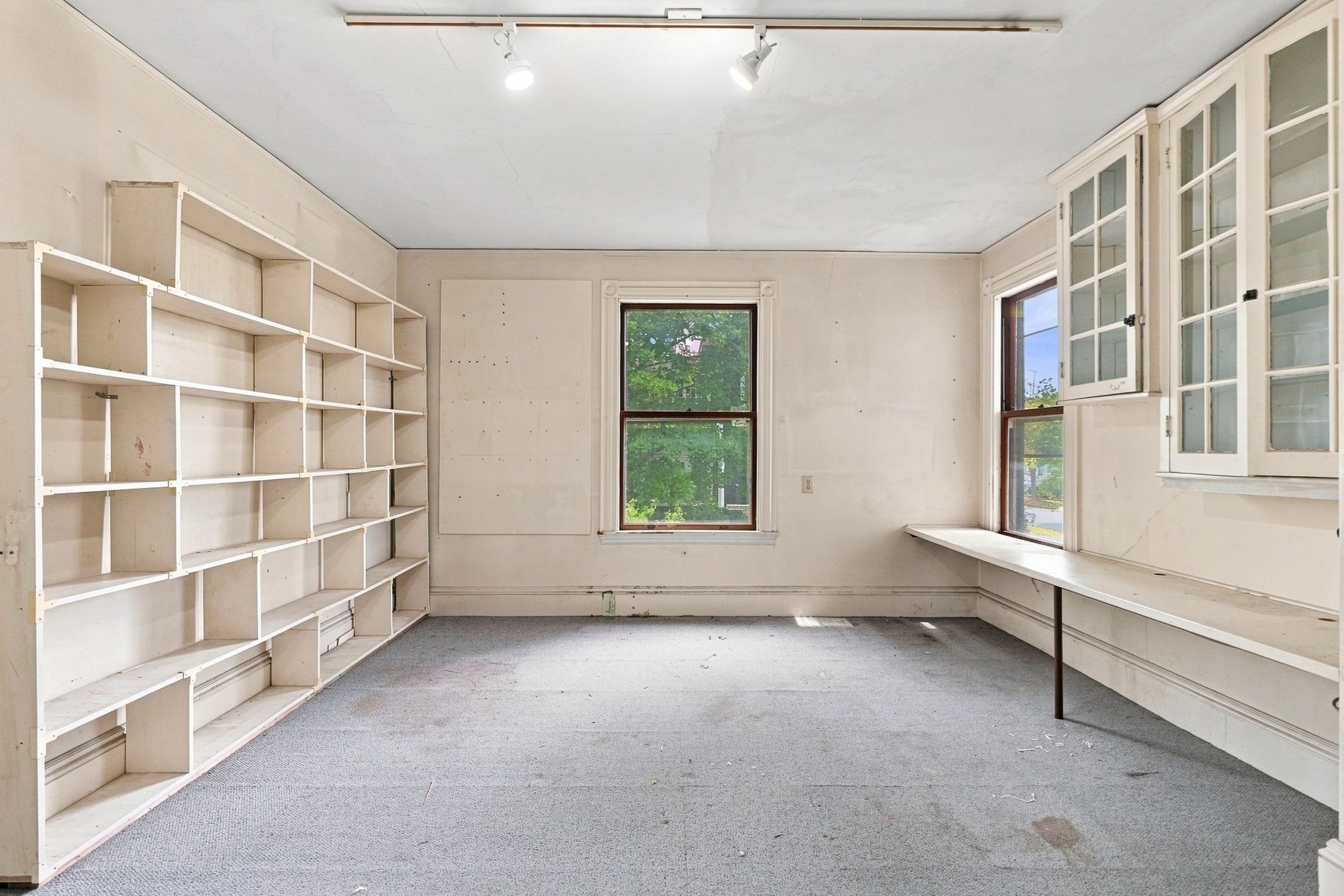 25 Avon St Property Photo 21