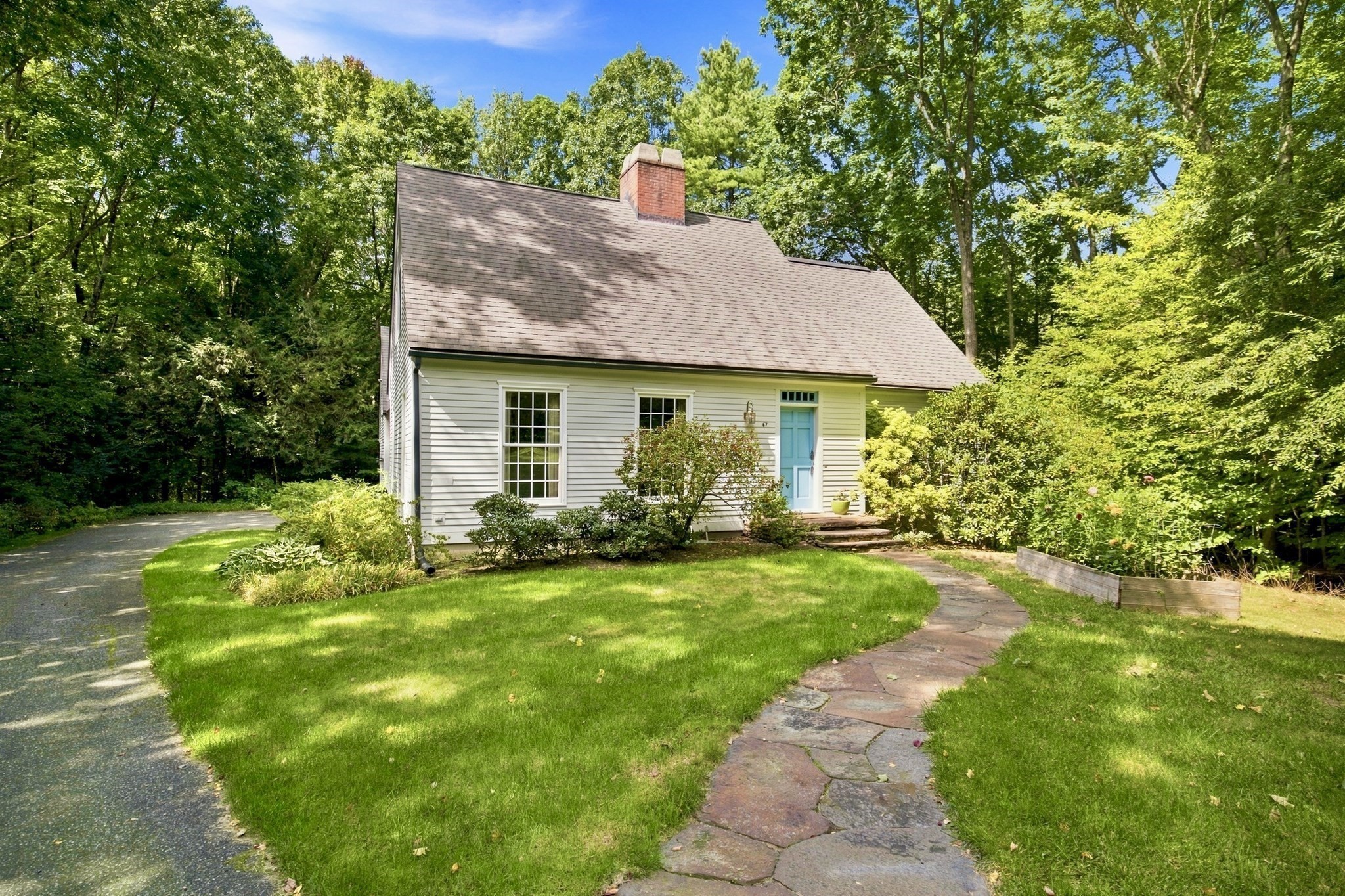 67 Woodlot Rd Property Photo 1