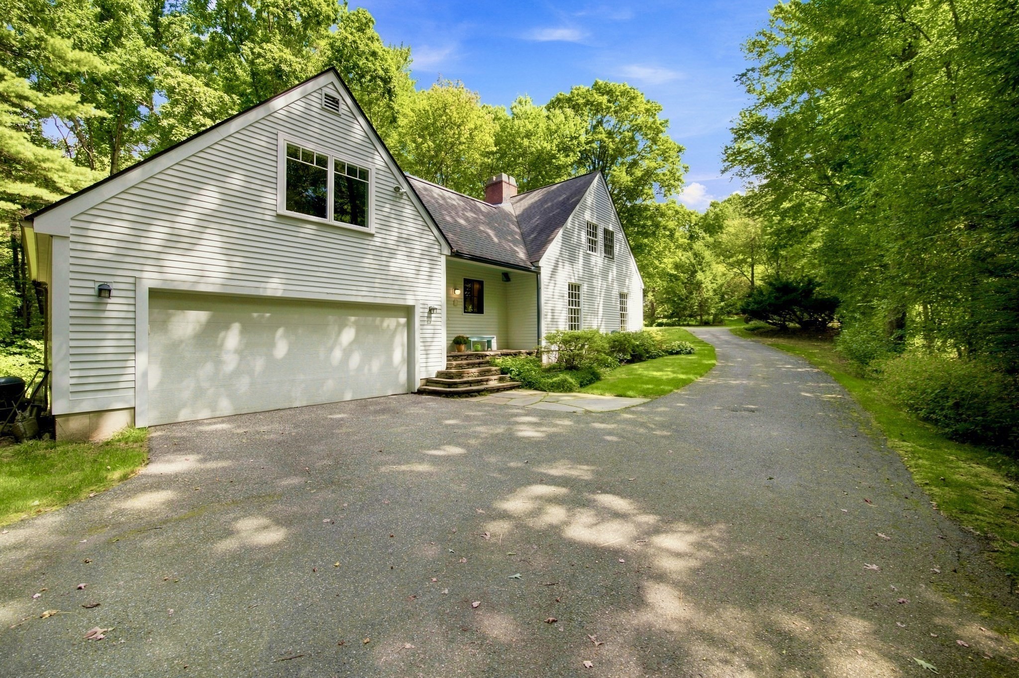 67 Woodlot Rd Property Photo 2
