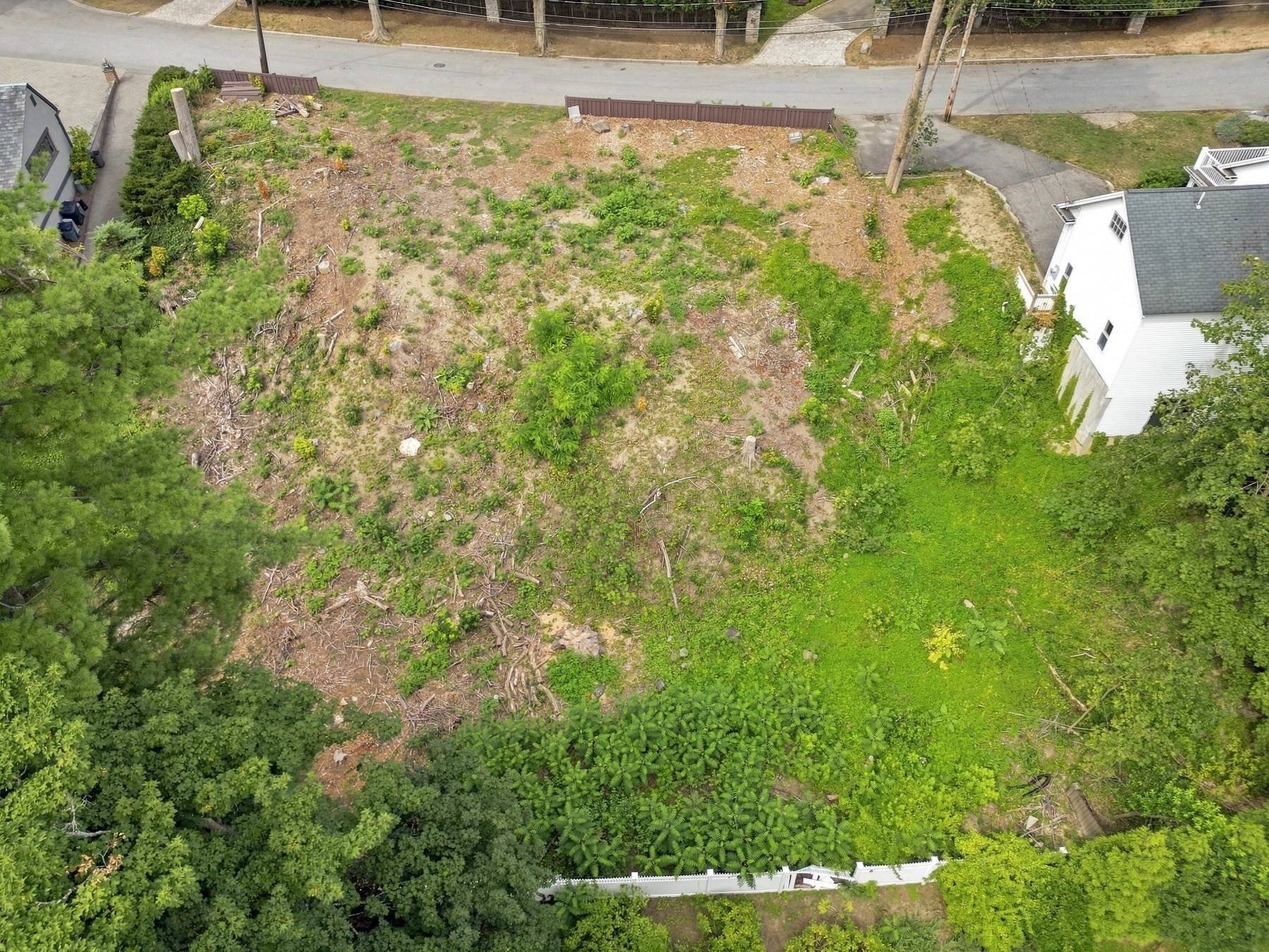0 Huntington Rd Property Photo 4
