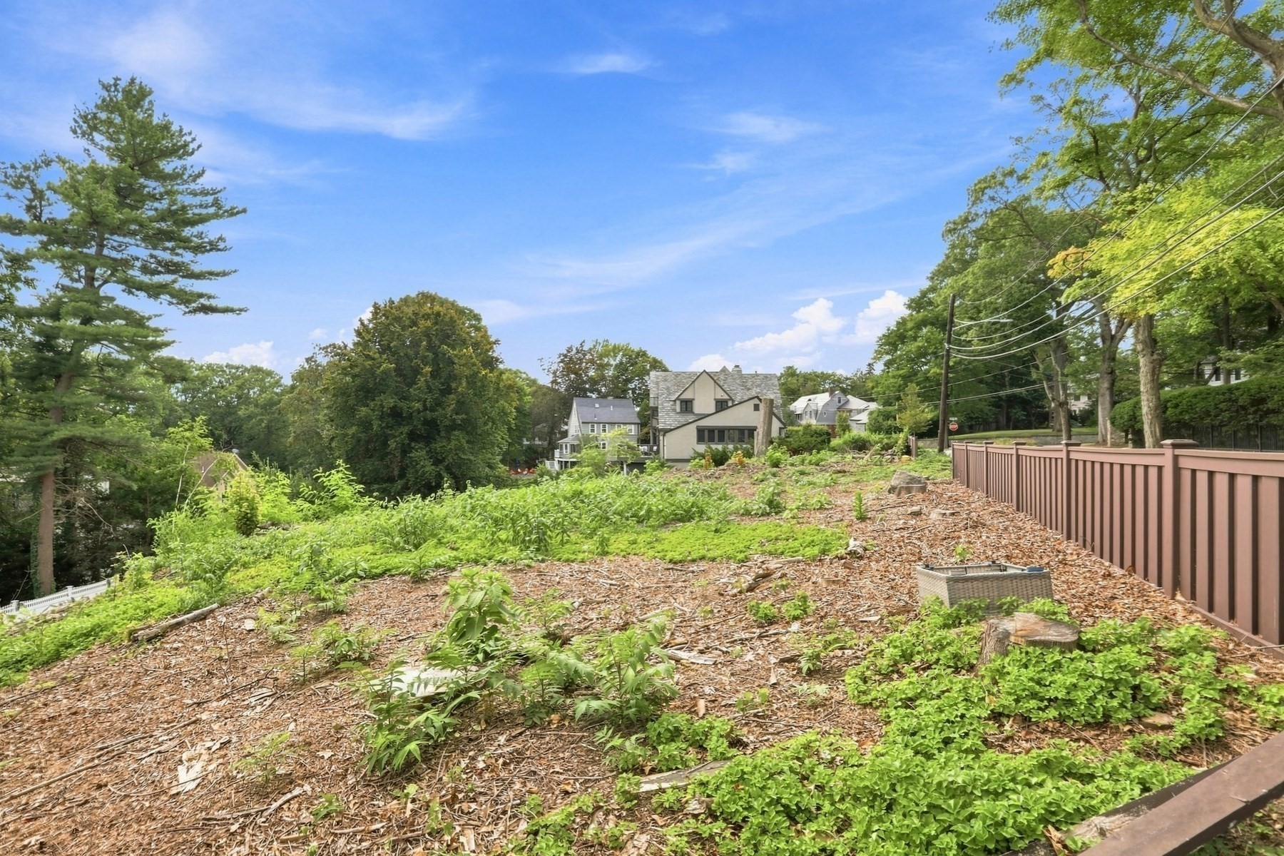 0 Huntington Rd Property Photo 7