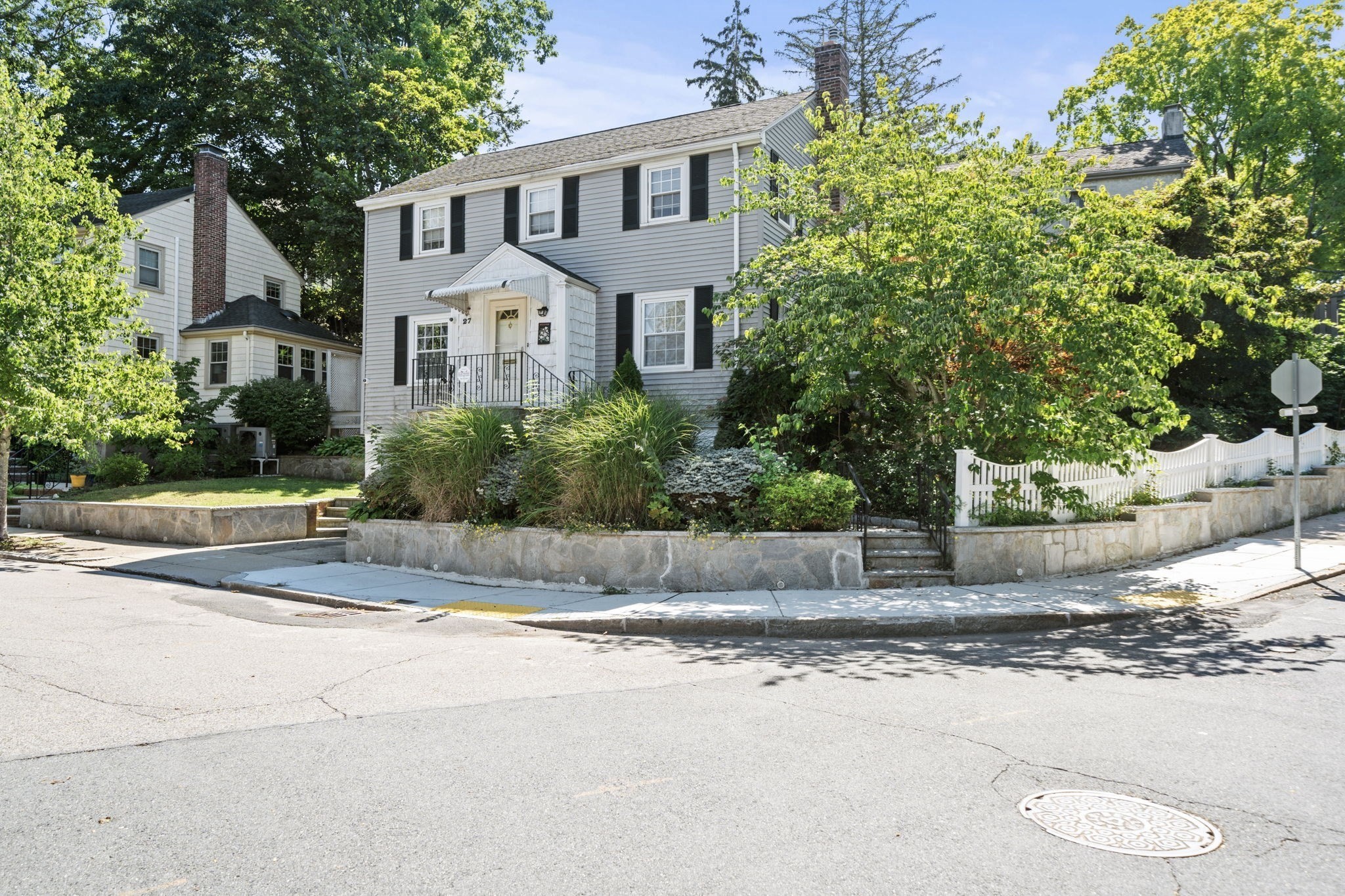 27 Northbourne Rd Property Photo 1