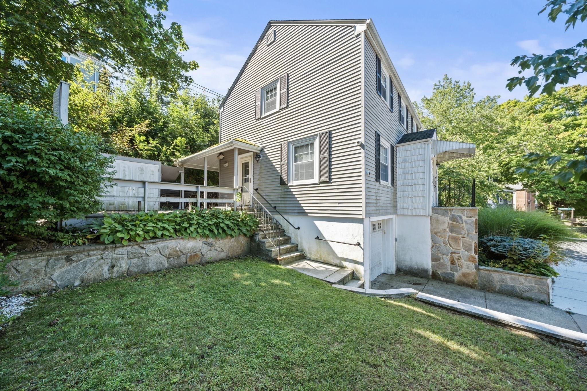 27 Northbourne Rd Property Photo 2