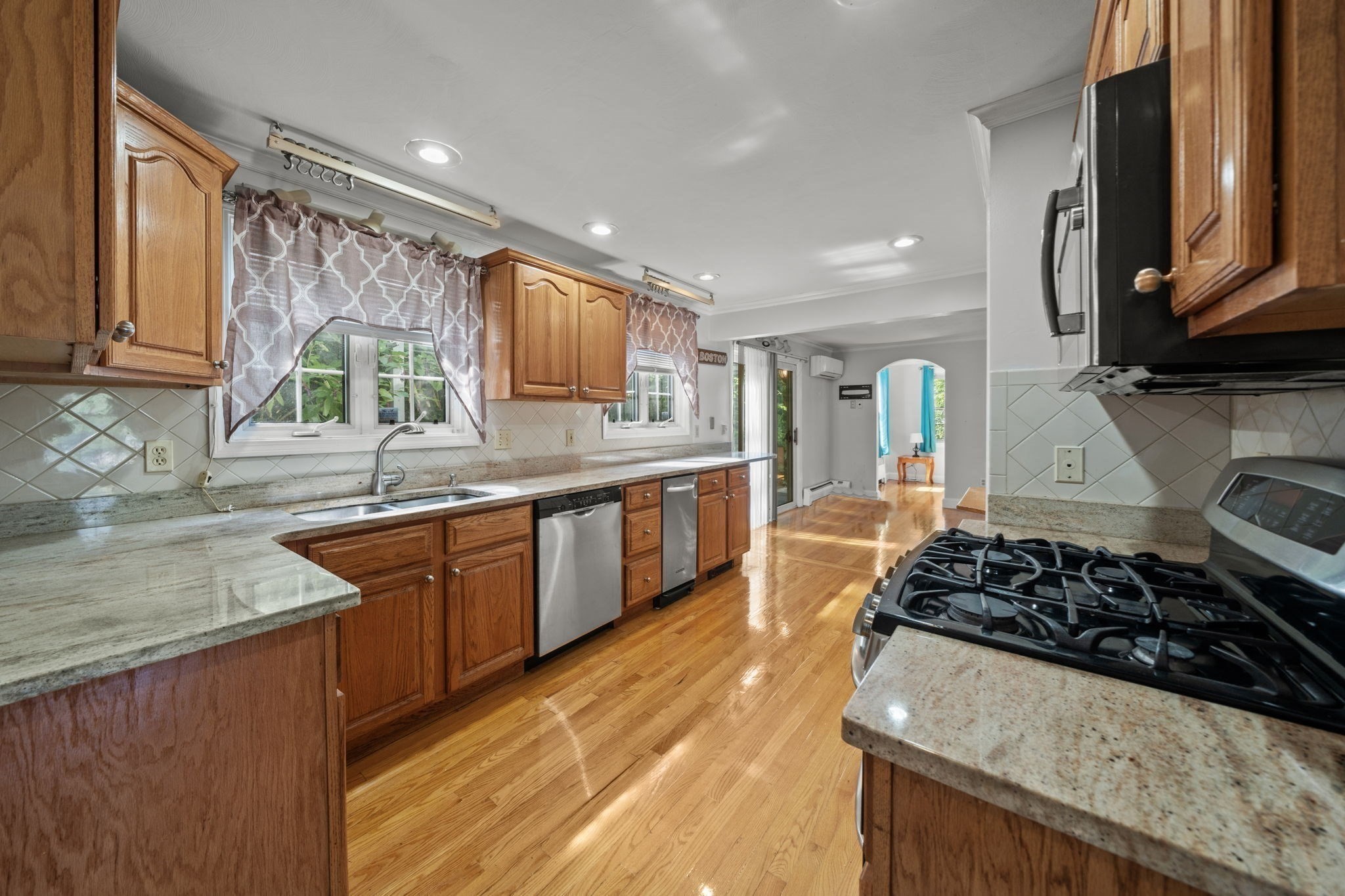 27 Northbourne Rd Property Photo 3