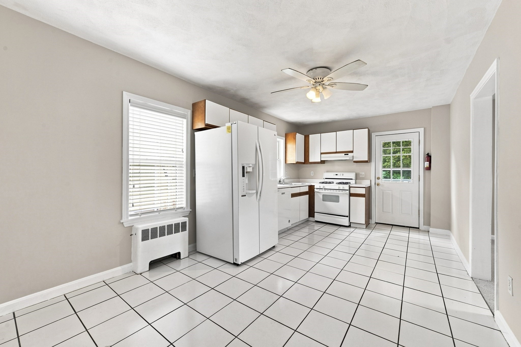 28 Endicott Street Property Photo 6
