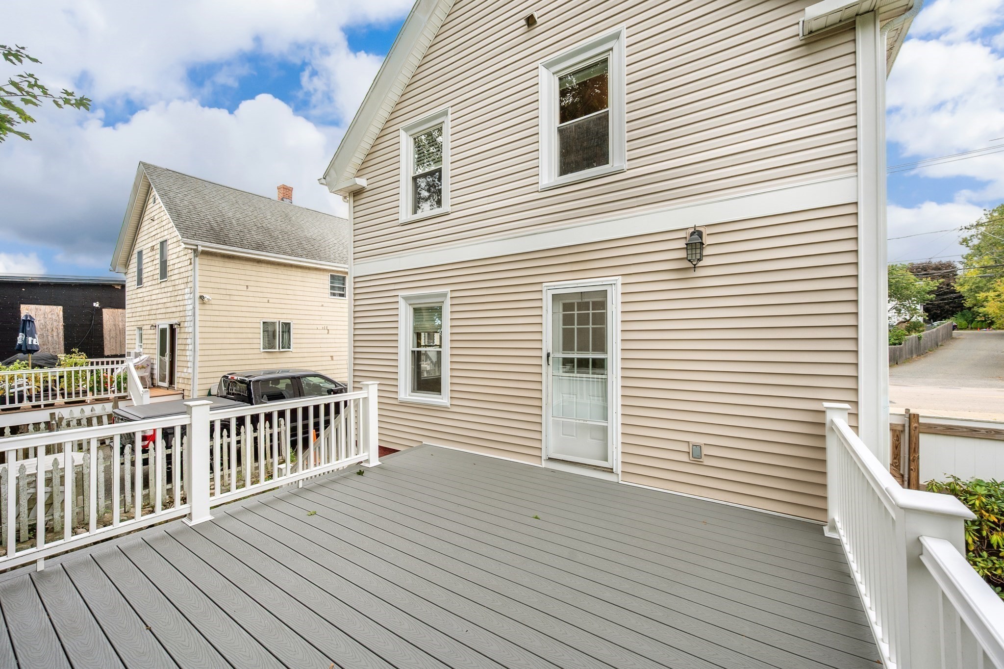 28 Endicott Street Property Photo 28