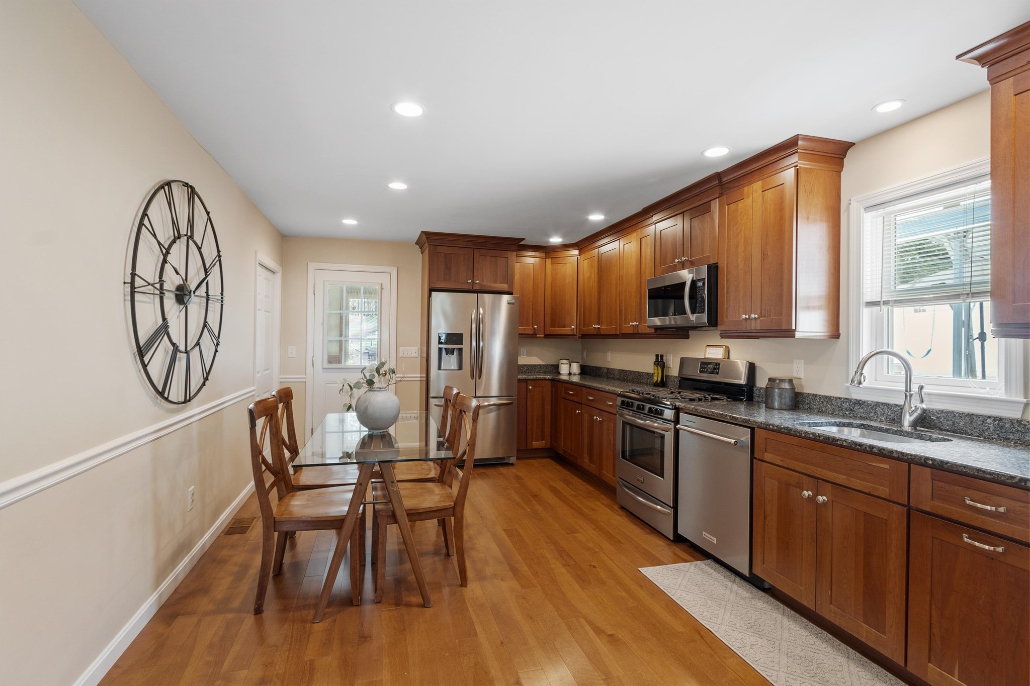 142 Bridle Road Property Photo 9