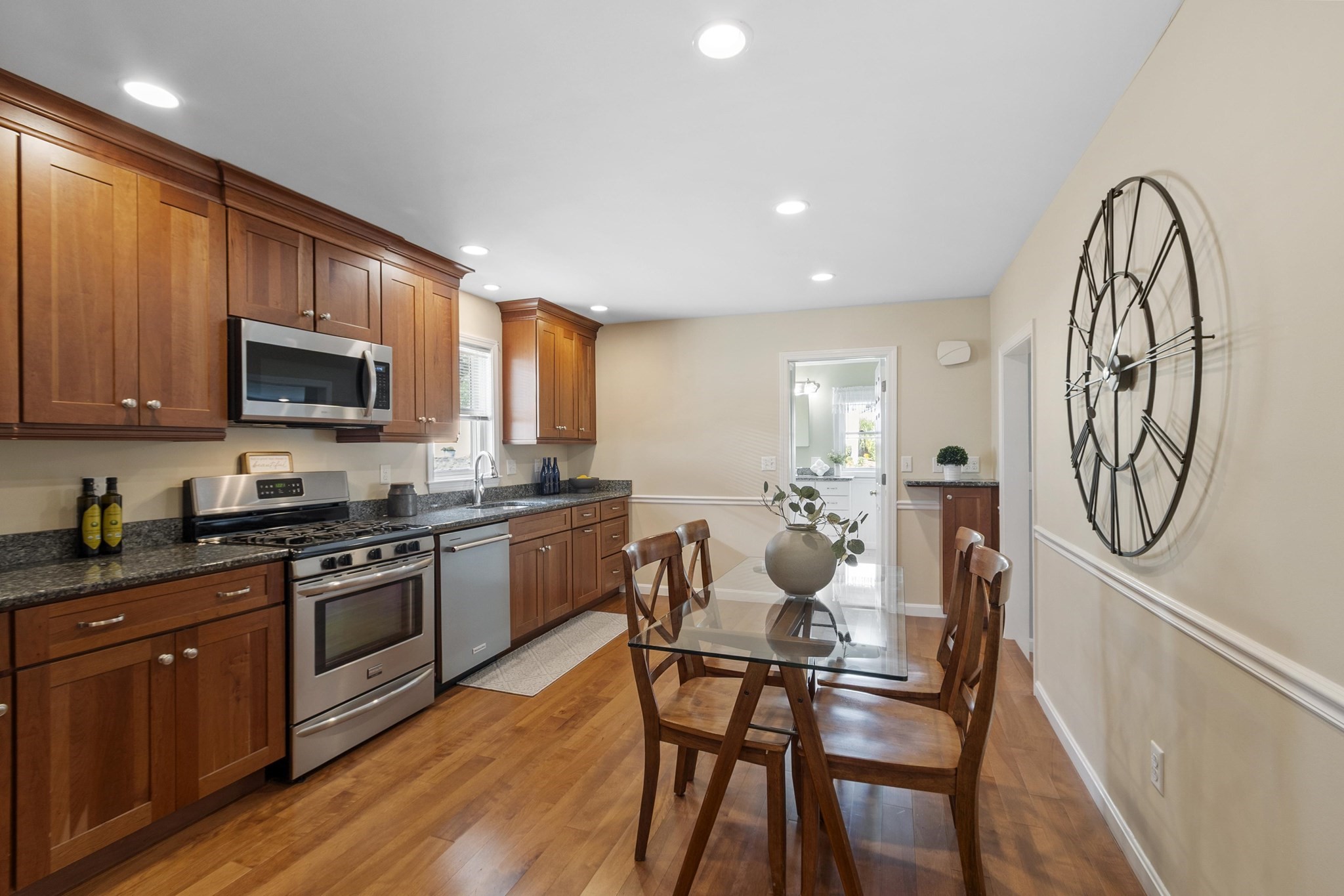 142 Bridle Road Property Photo 10
