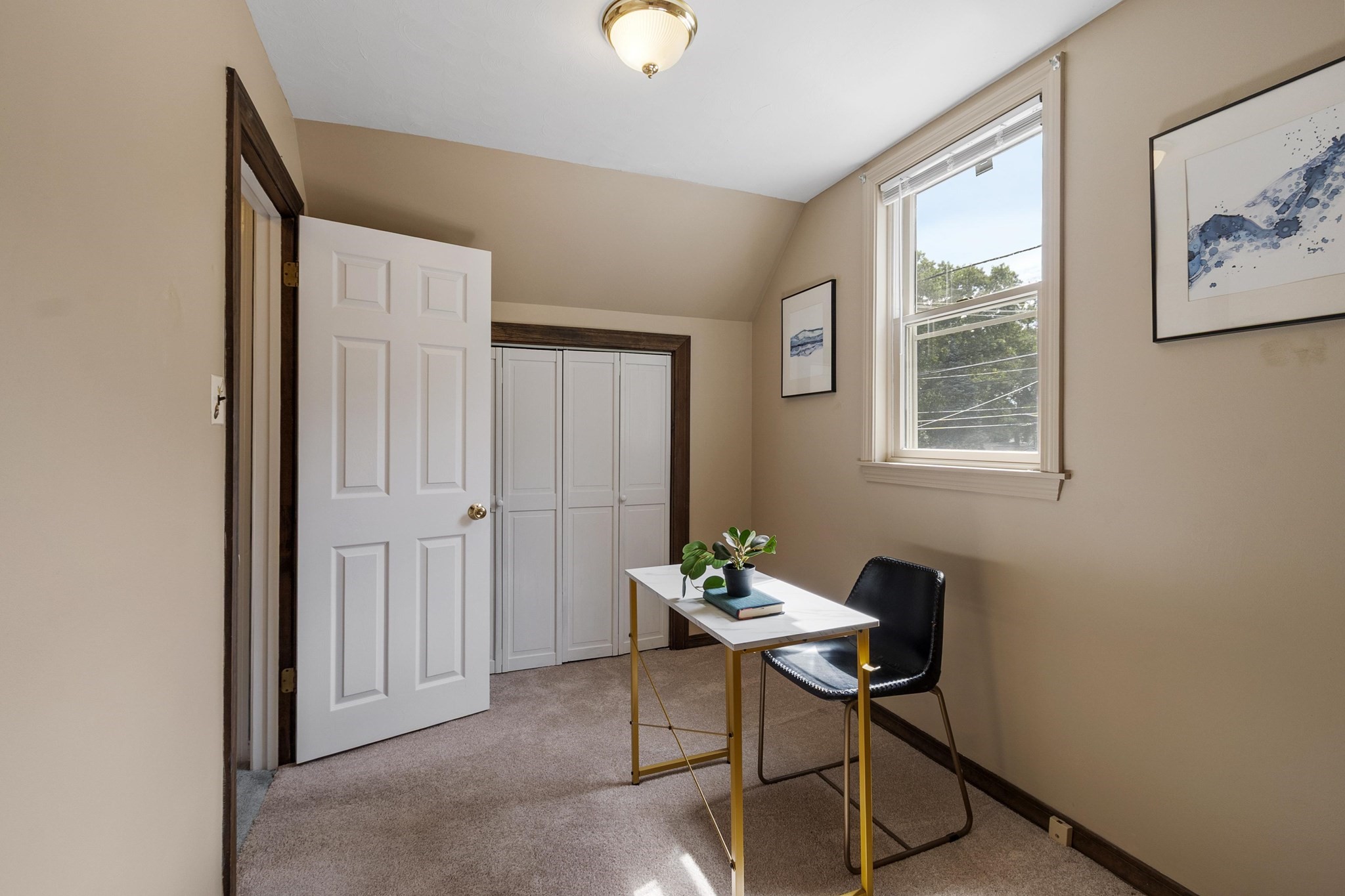 142 Bridle Road Property Photo 22