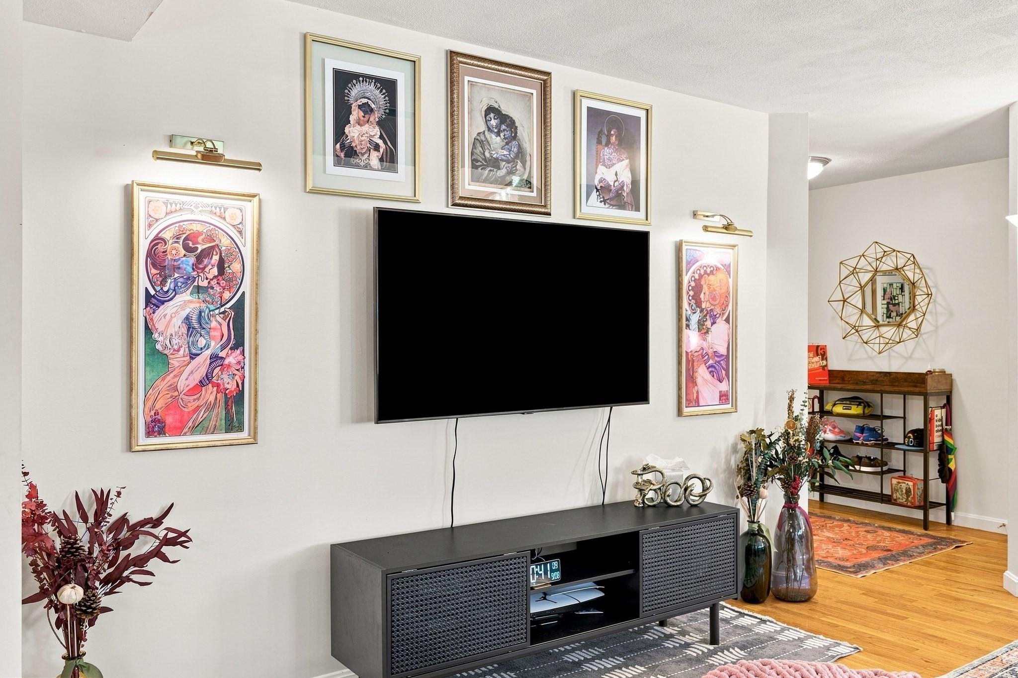 51 Valiant Way # 51 Property Photo 6