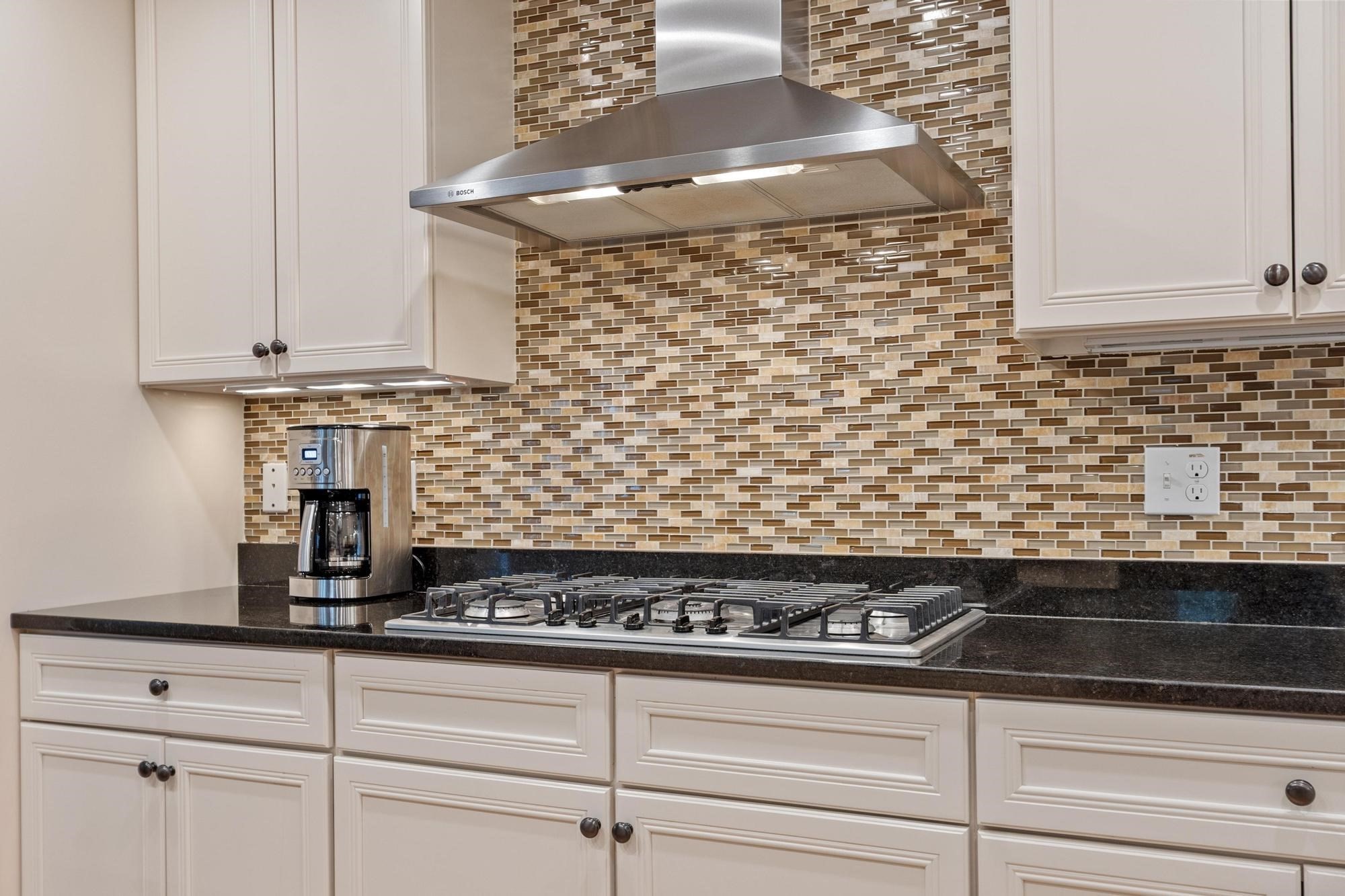 50 Mount Vernon Street # 36 Property Photo 11