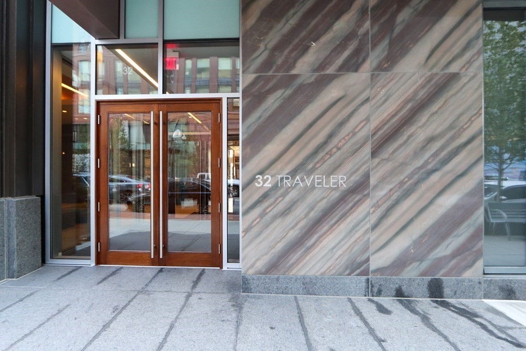 32 Traveler St # 411 Property Photo 16