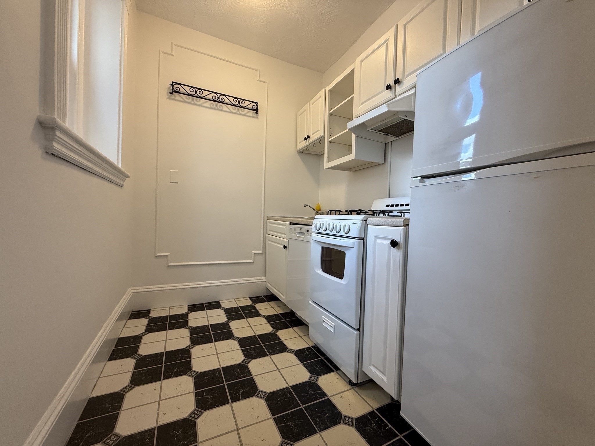8 Garrison Street # 610 Property Photo 7