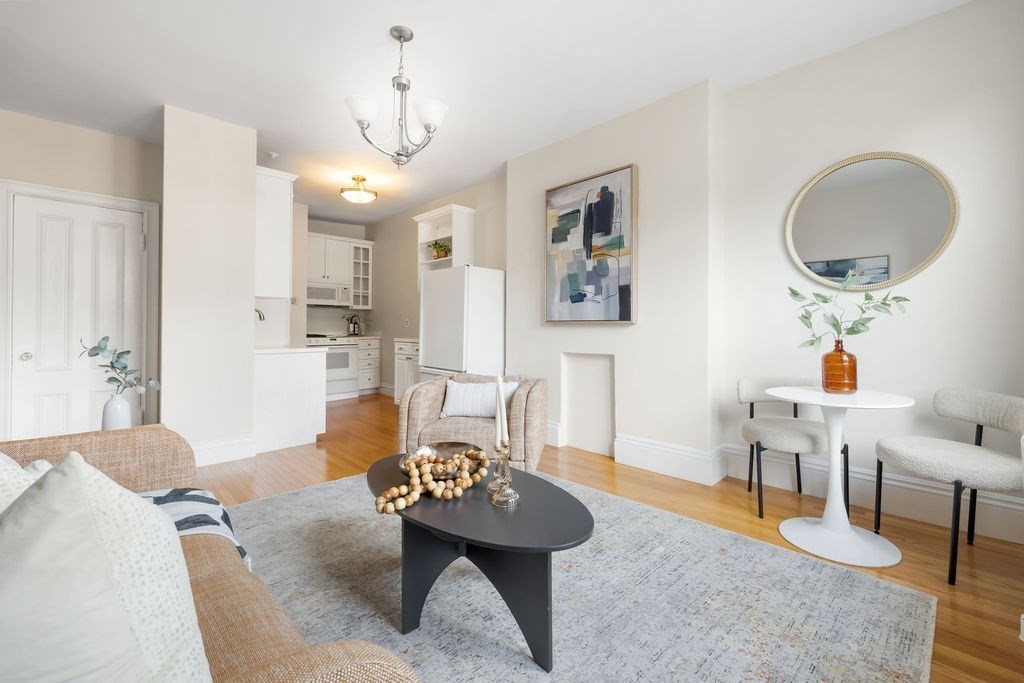 119 Marlborough St. # 10 Property Photo 5