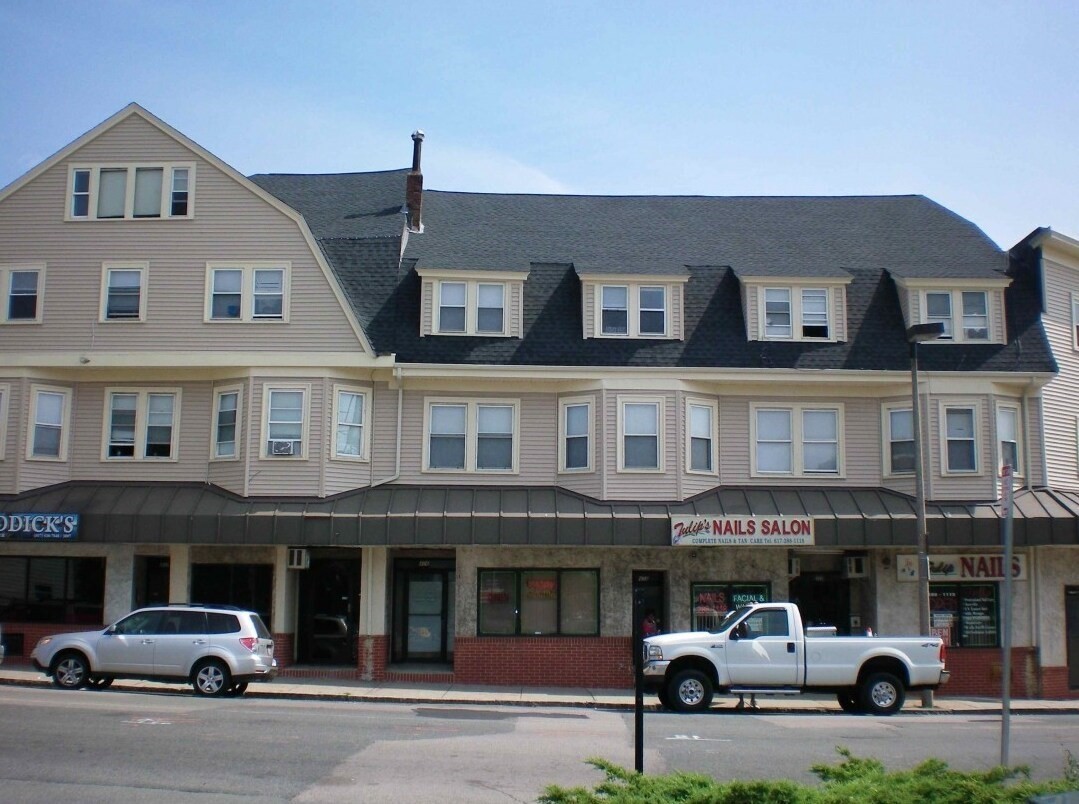 406 Neponset Ave Property Photo 2