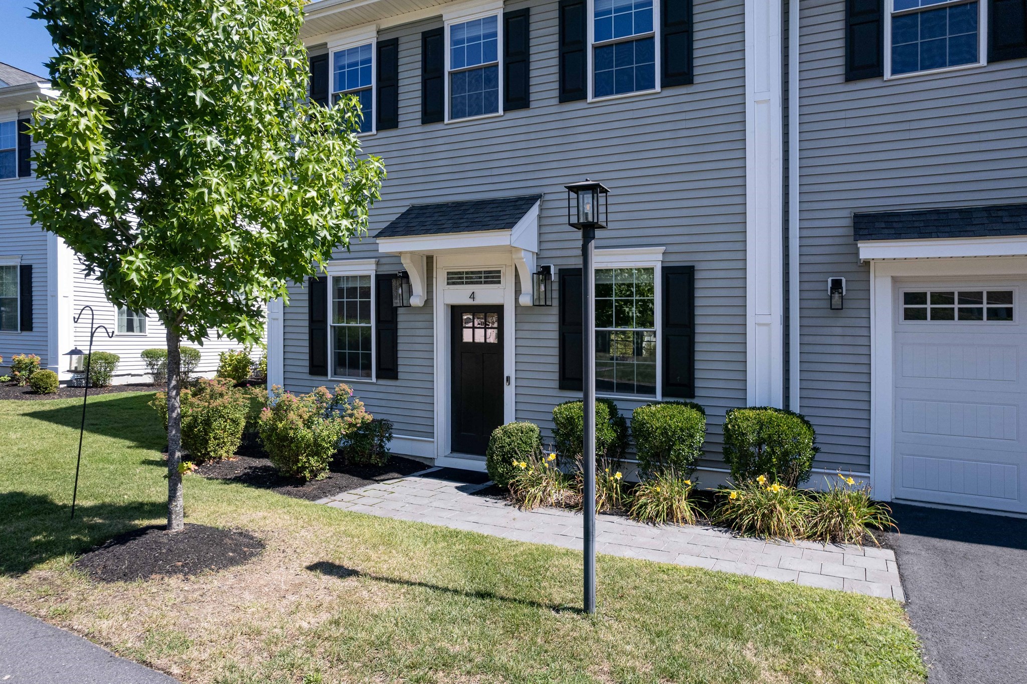 4 Sterling Circle # 4 Property Photo 2
