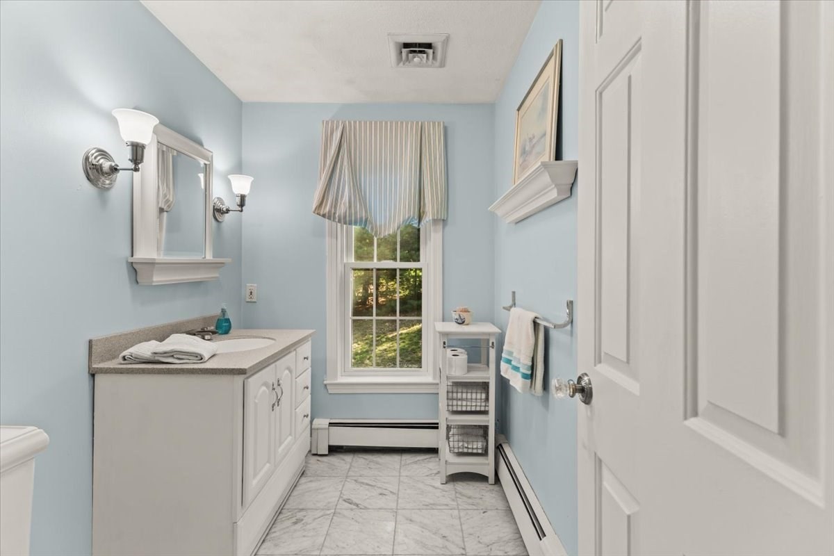 521 West Street # 12 Property Photo 14