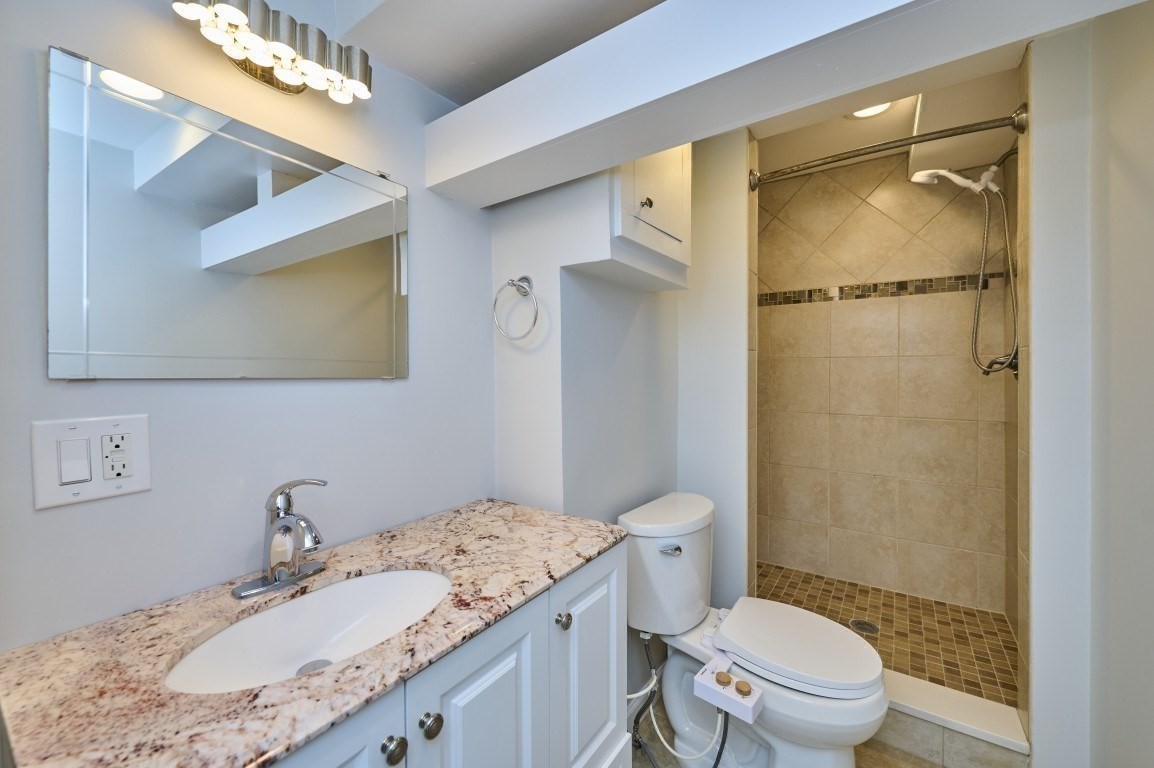 161 Hancock # B Property Photo 26