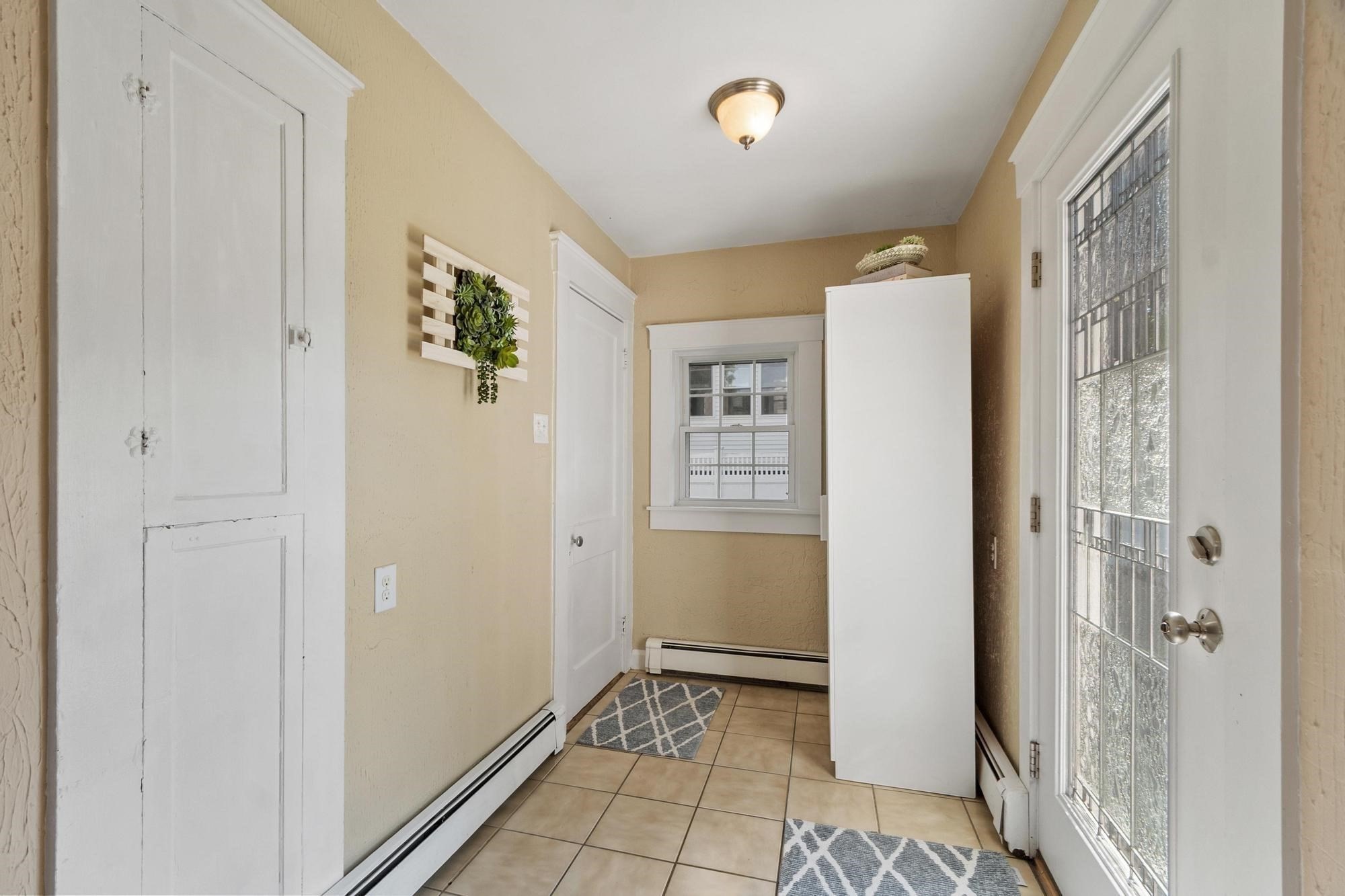 713 E Merrimack Street Property Photo 20