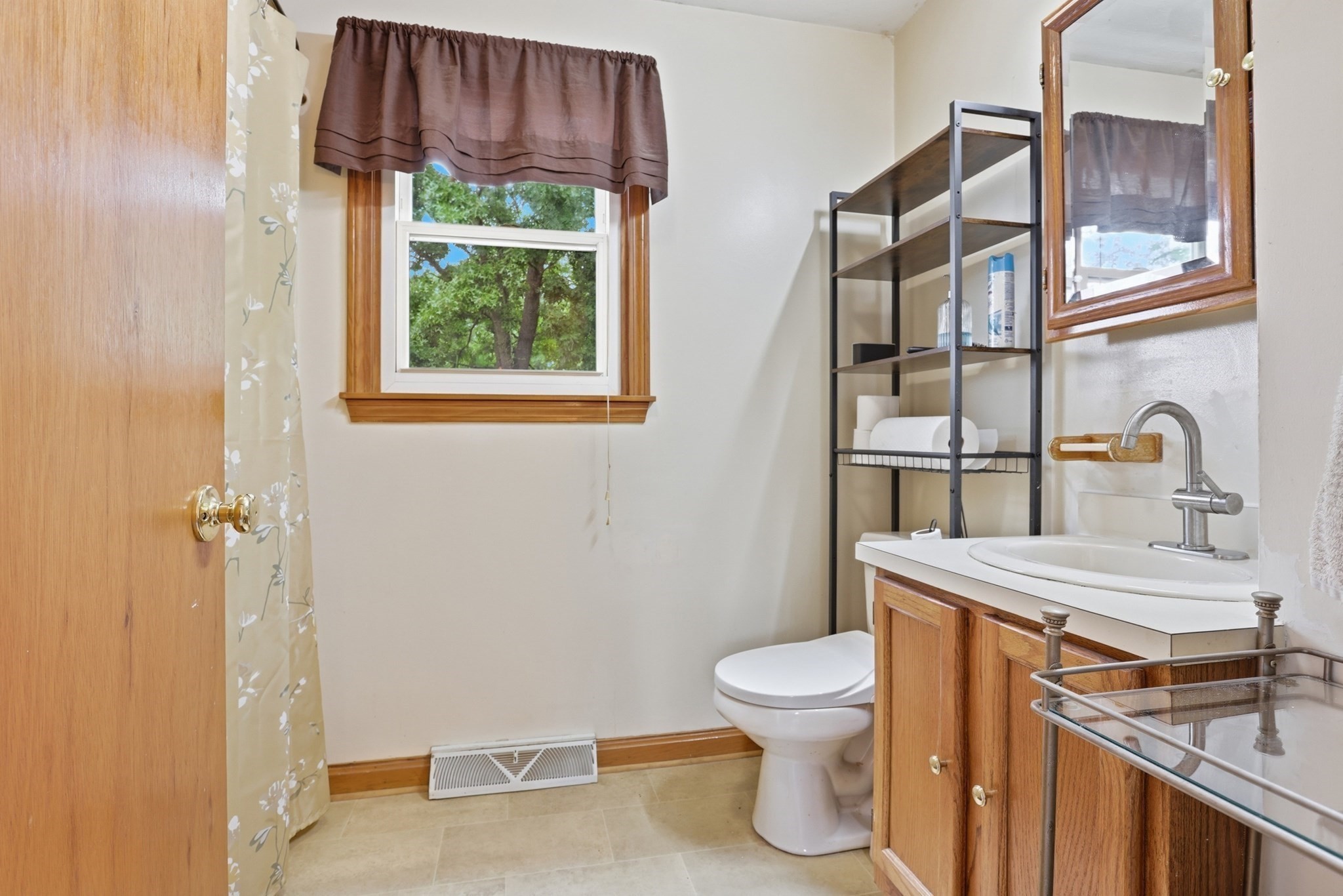 34 Oak Knoll Rd Property Photo 13