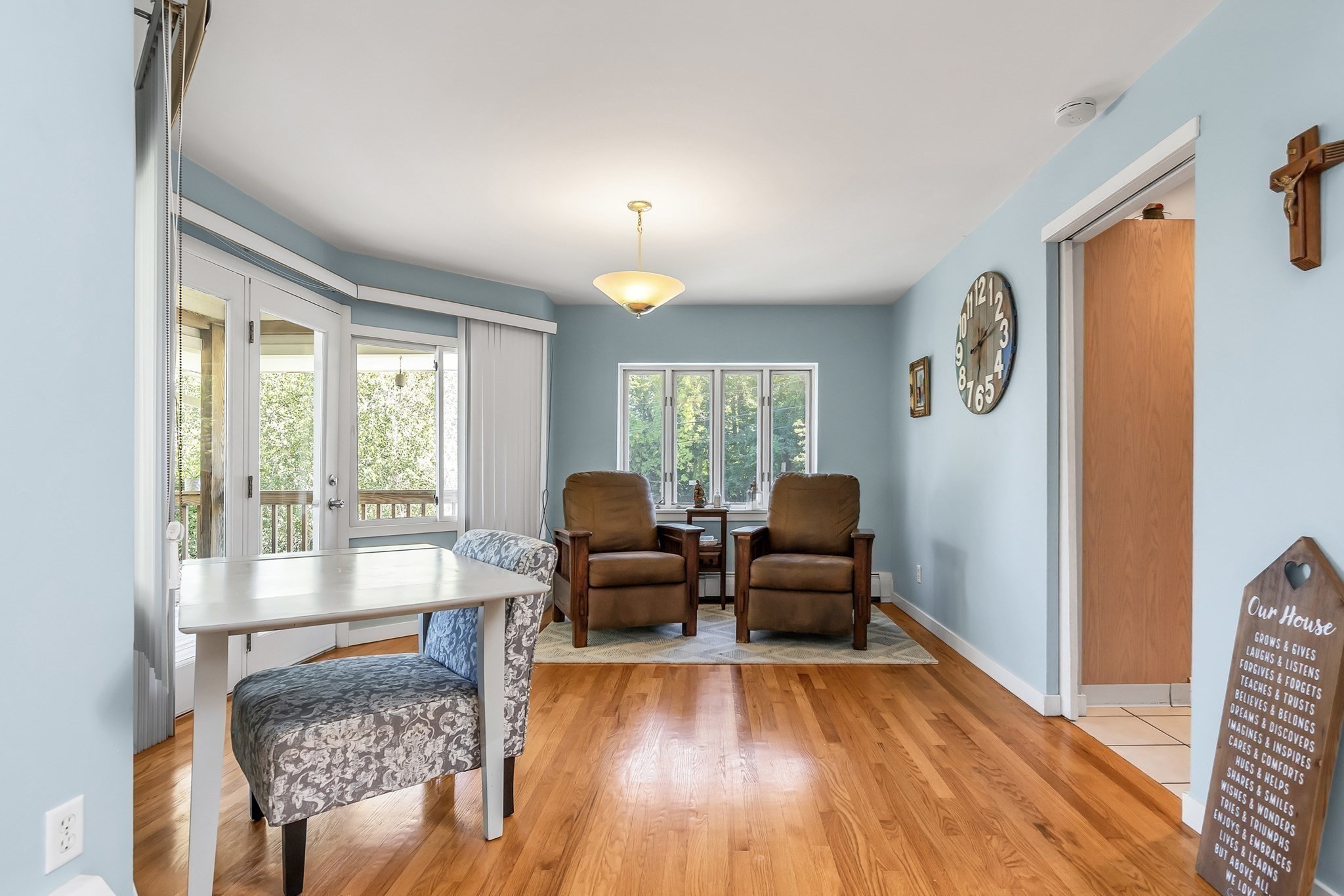 26 Dwight Rd Property Photo 10