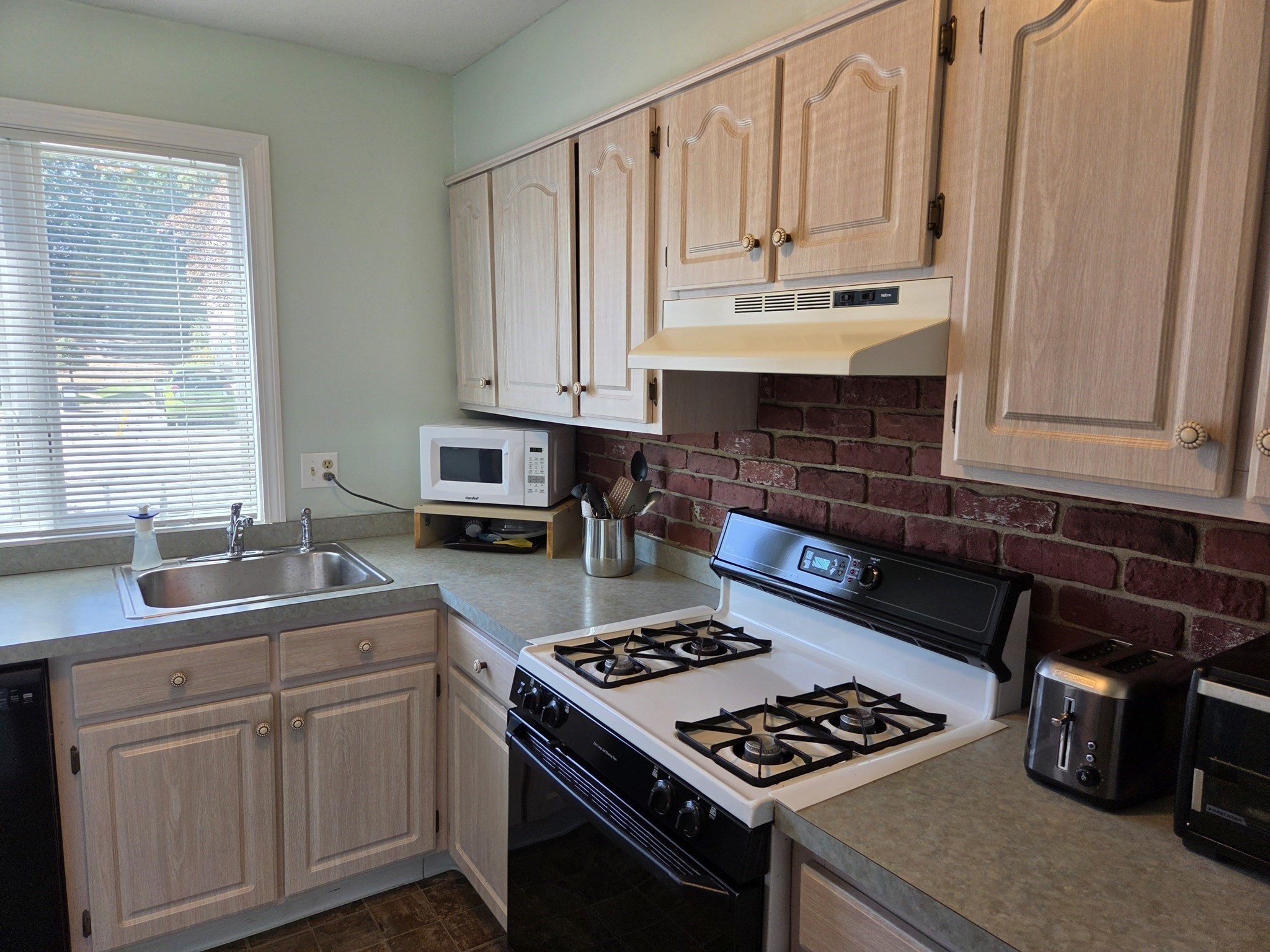 106 Northridge Rd # 106 Property Photo 5