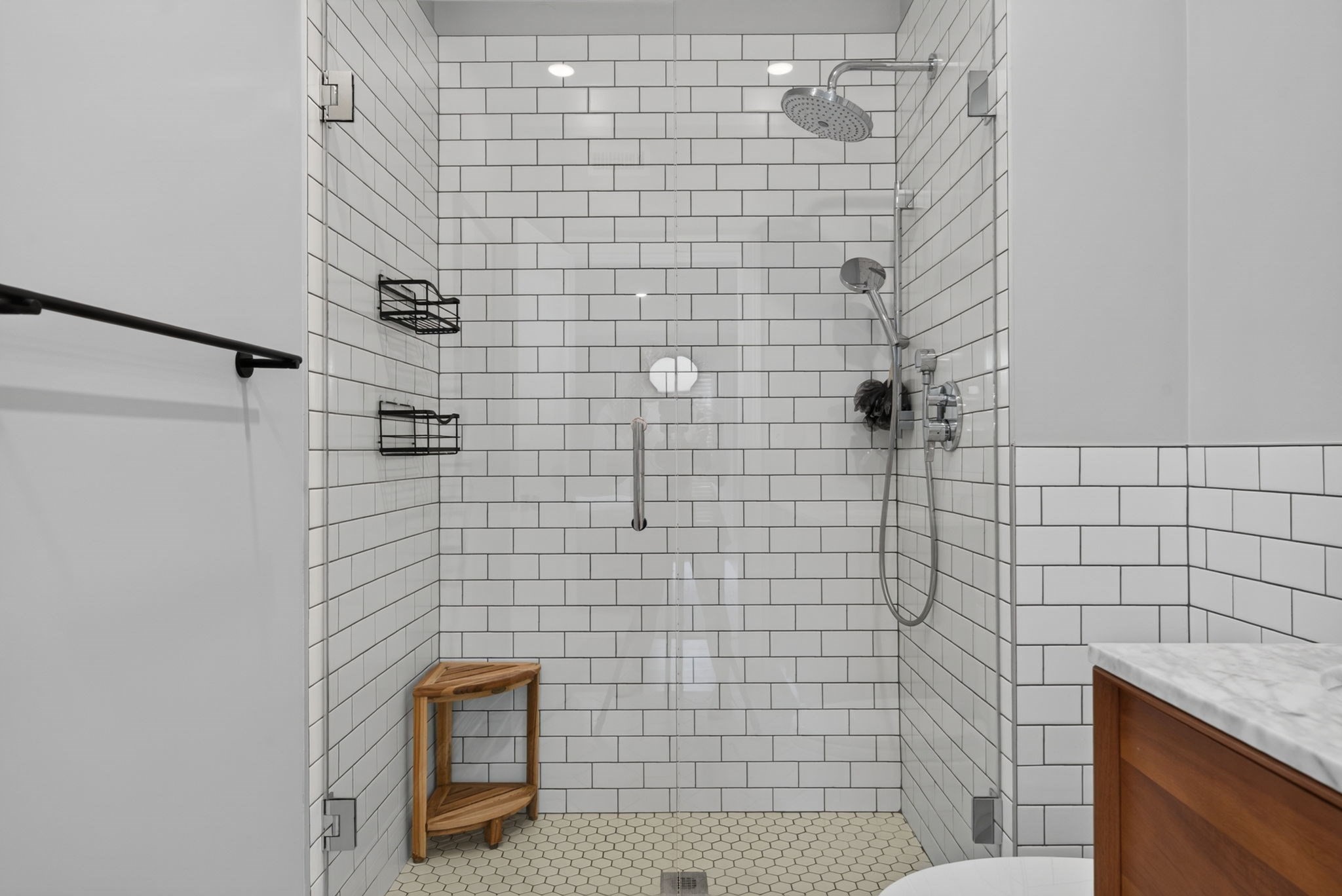 120 Brookside Ave # 302 Property Photo 23