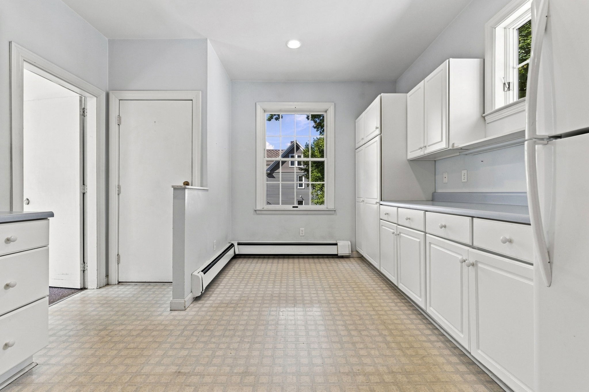 16 Usher Rd Property Photo 15