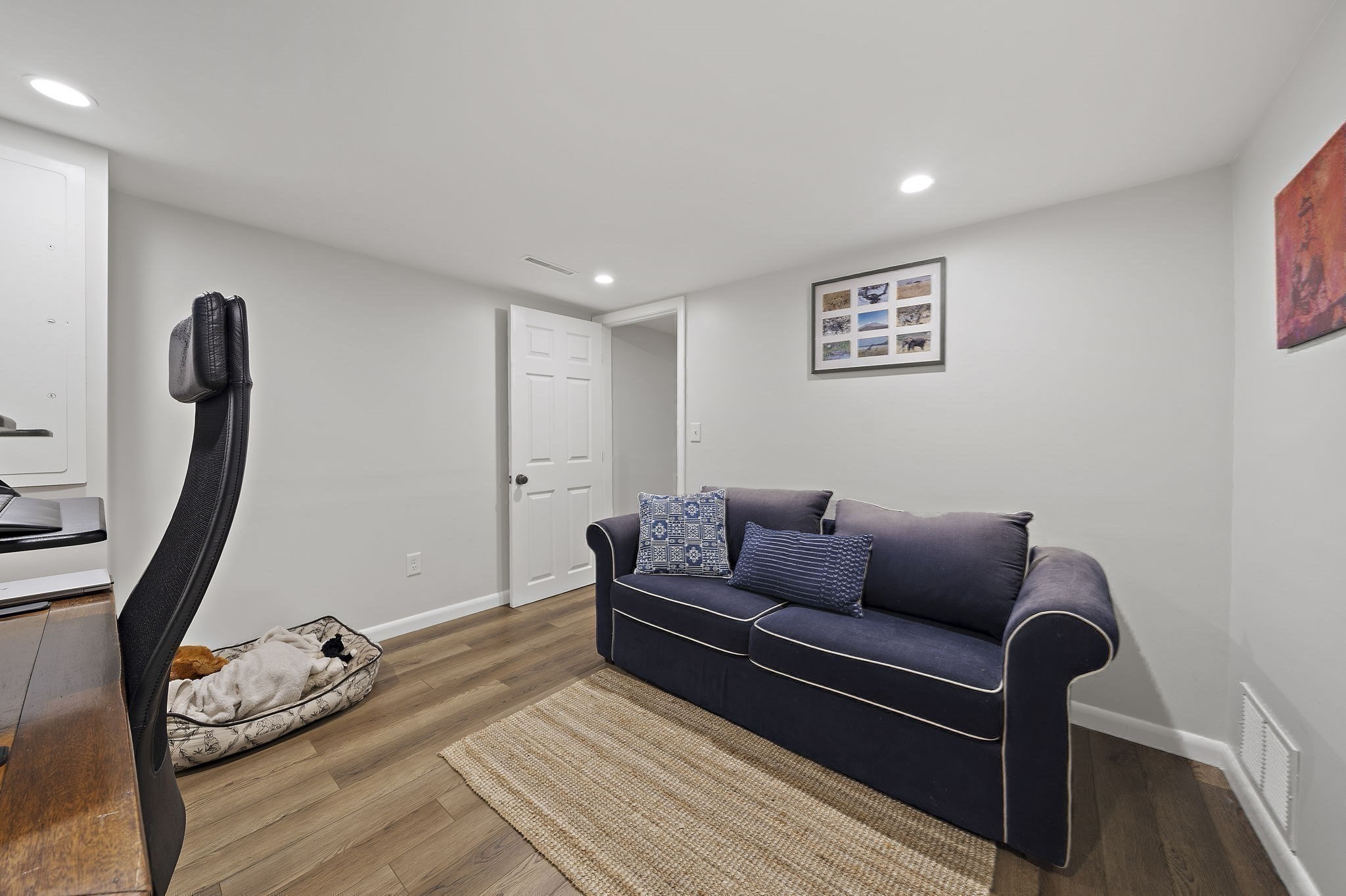 75 Oak St Property Photo 14
