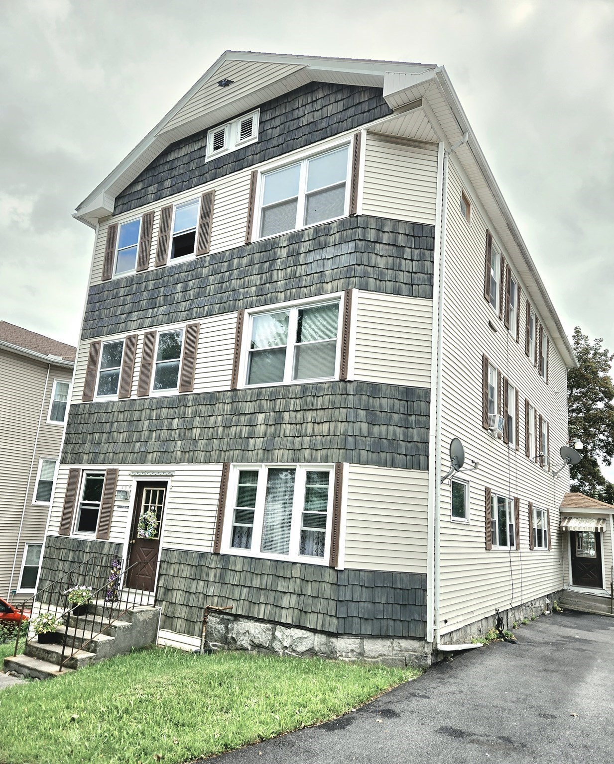 2 Village St # 3 Property Photo 2