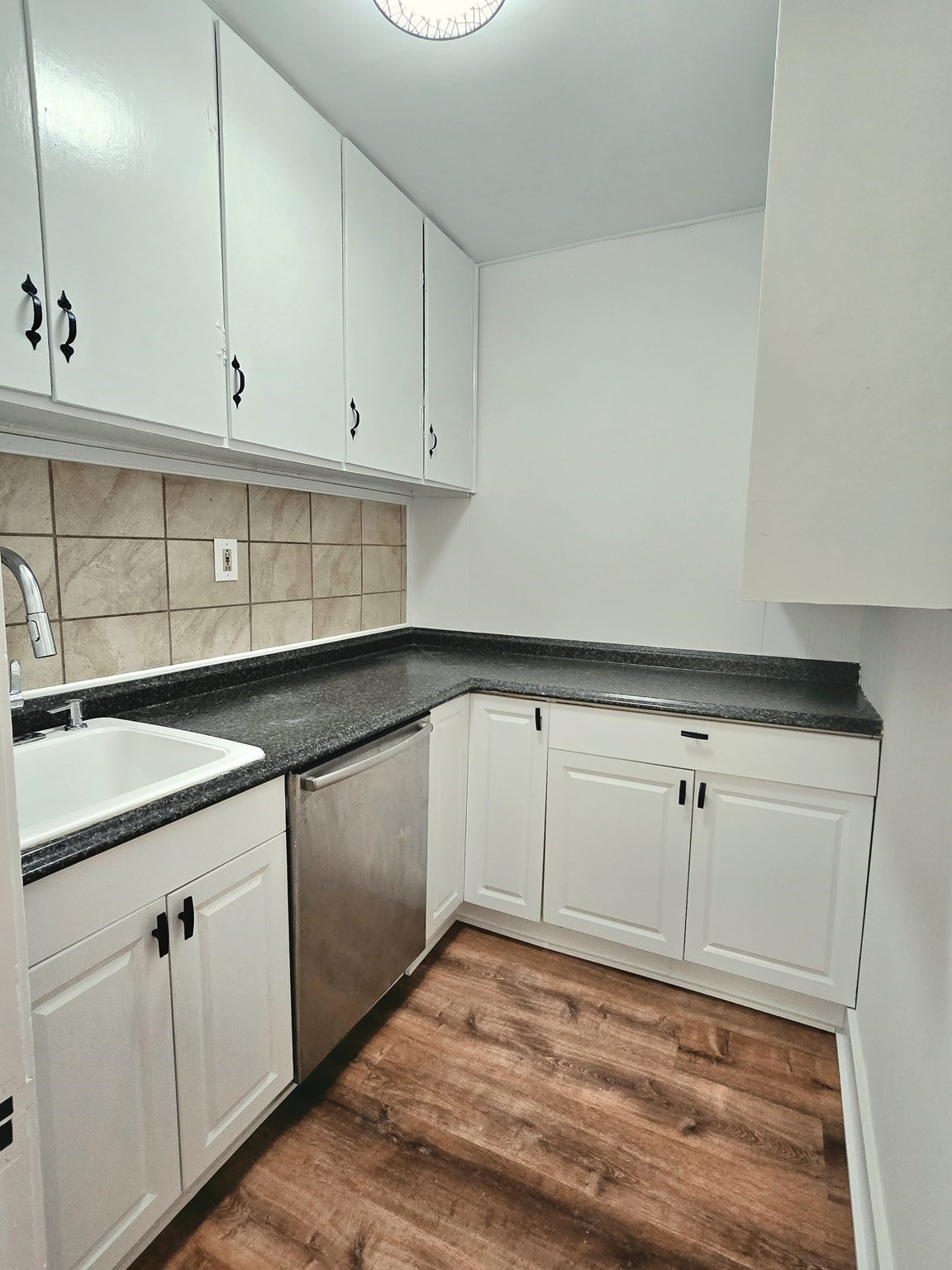 2 Village St # 3 Property Photo 10