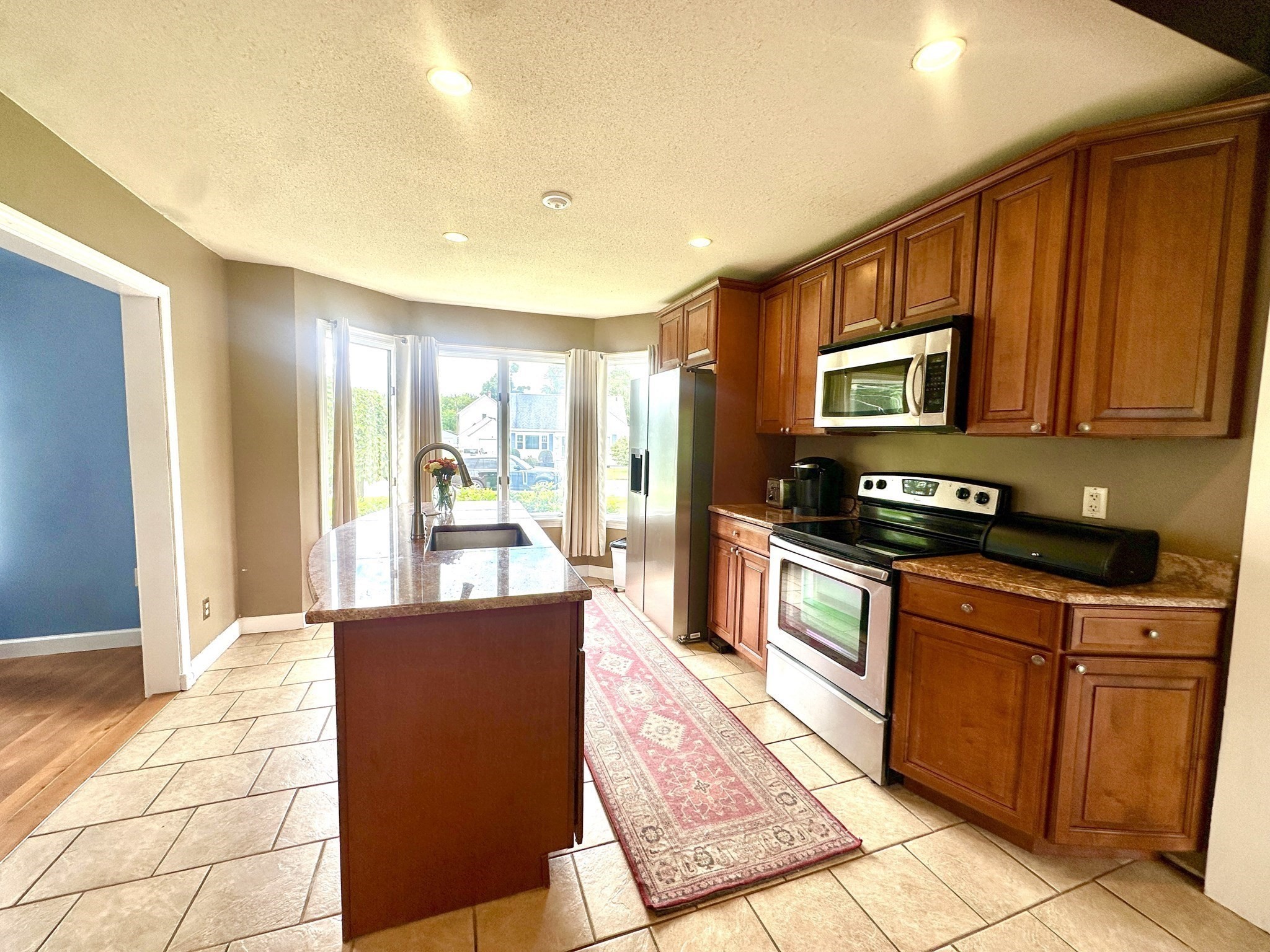 122 Haviland St Property Photo 4