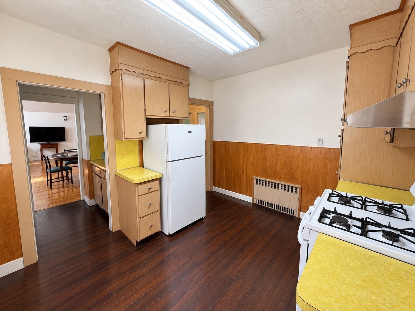 85-87 Wolcott St Property Photo 3