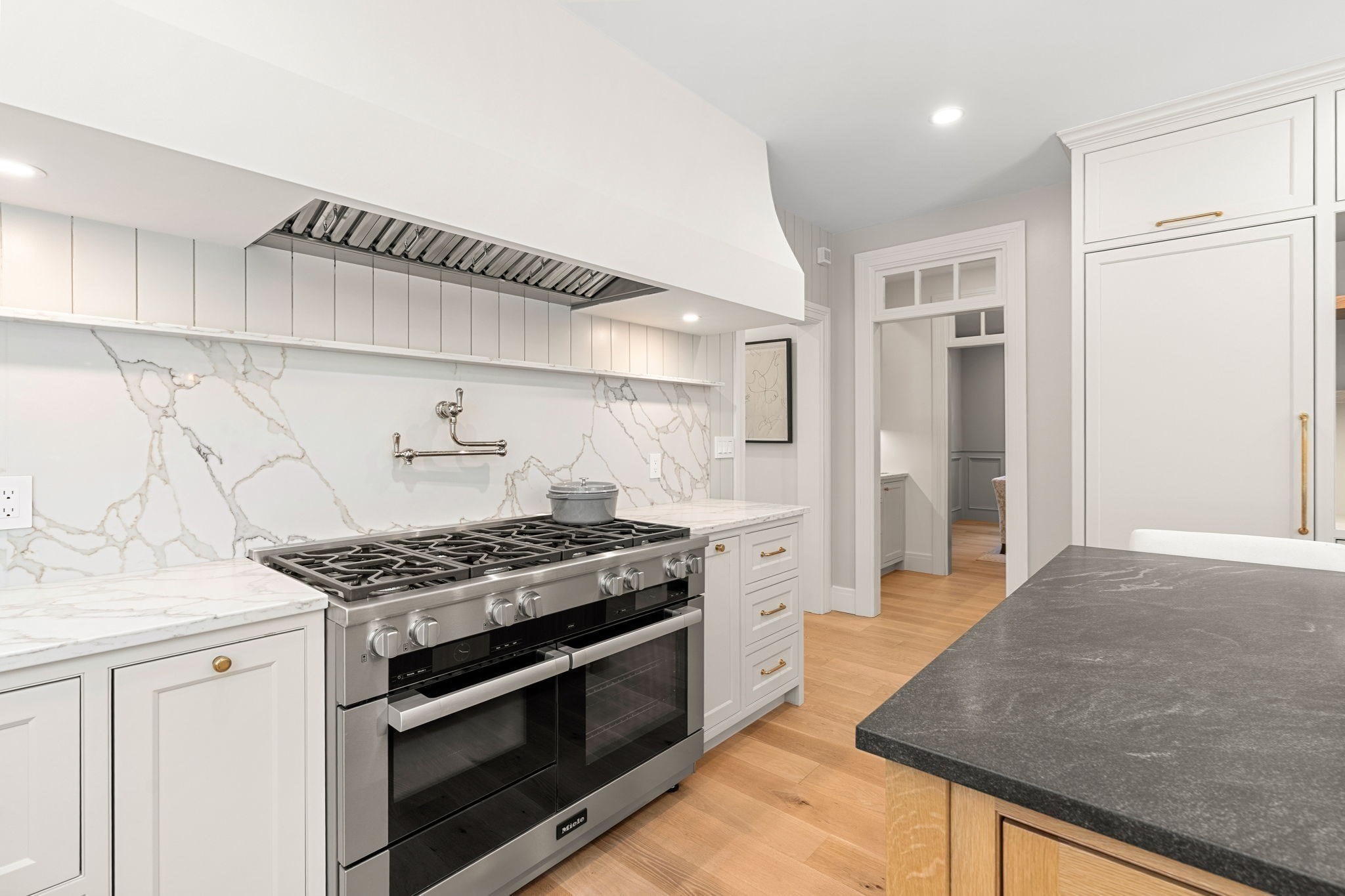 26 Toppans Lane Property Photo 6