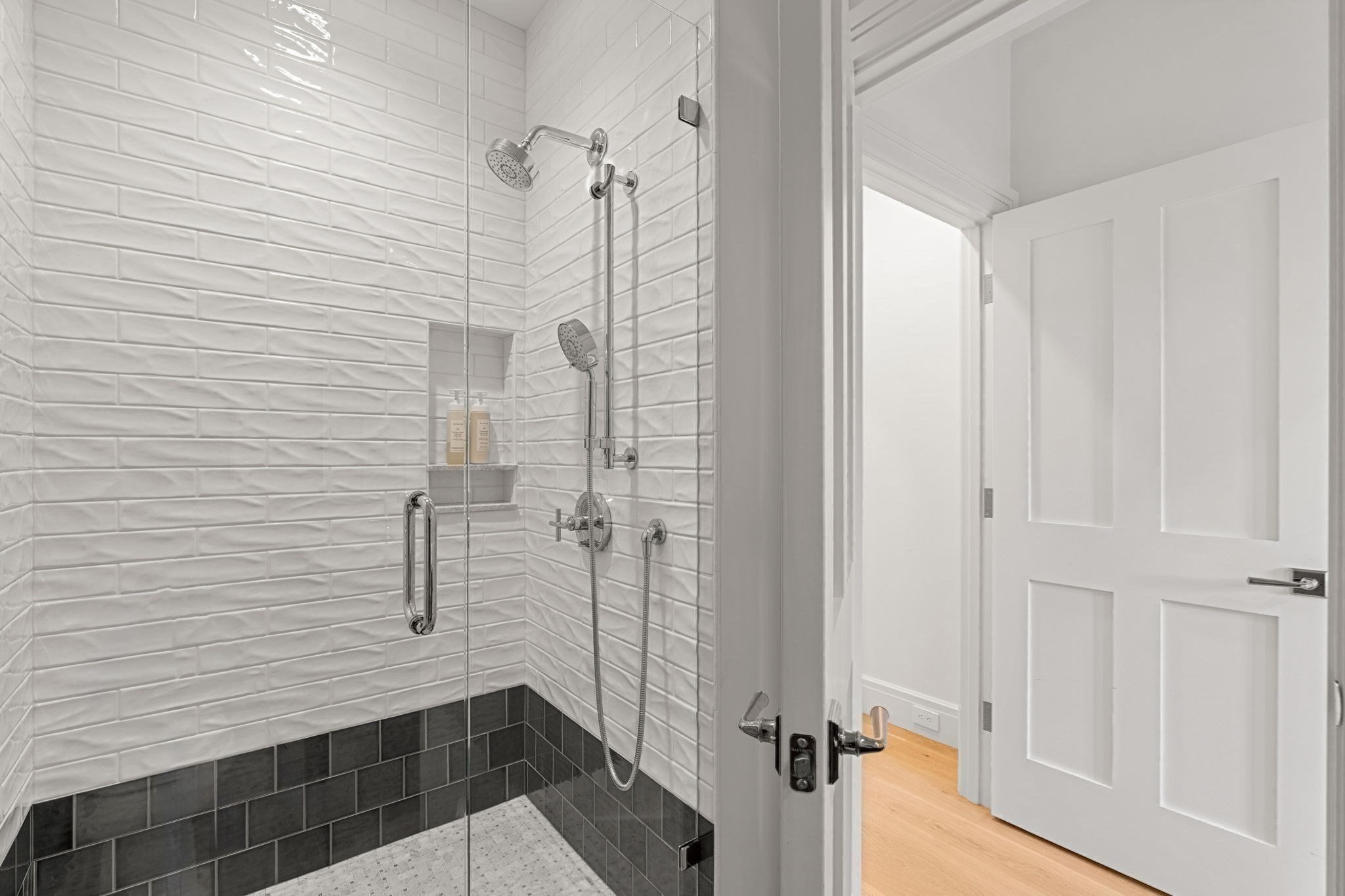 26 Toppans Lane Property Photo 19